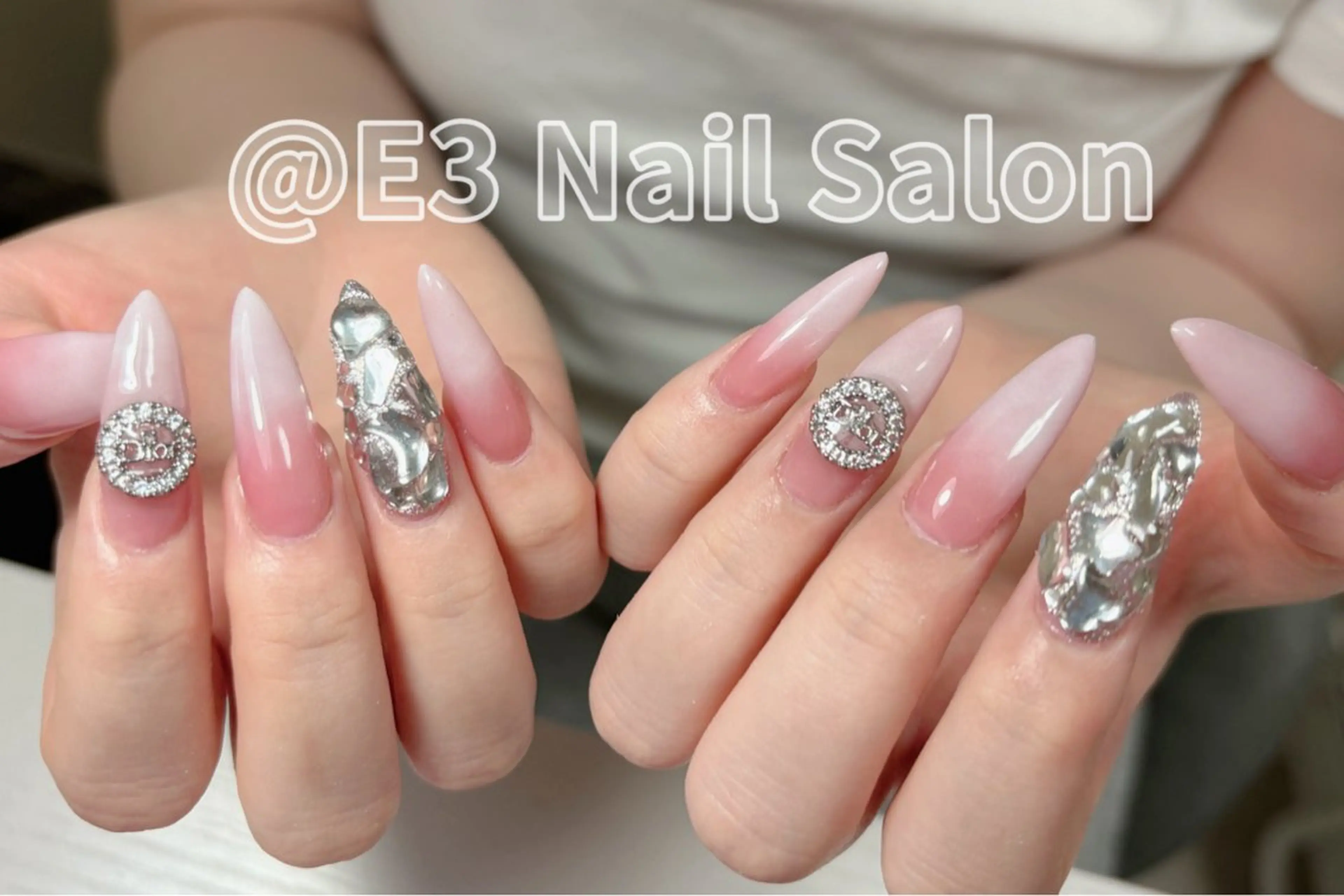 ネイル 持ち込み ハンドネイル E3 Nail Salon所属・山口 奈々のネイルデザイン