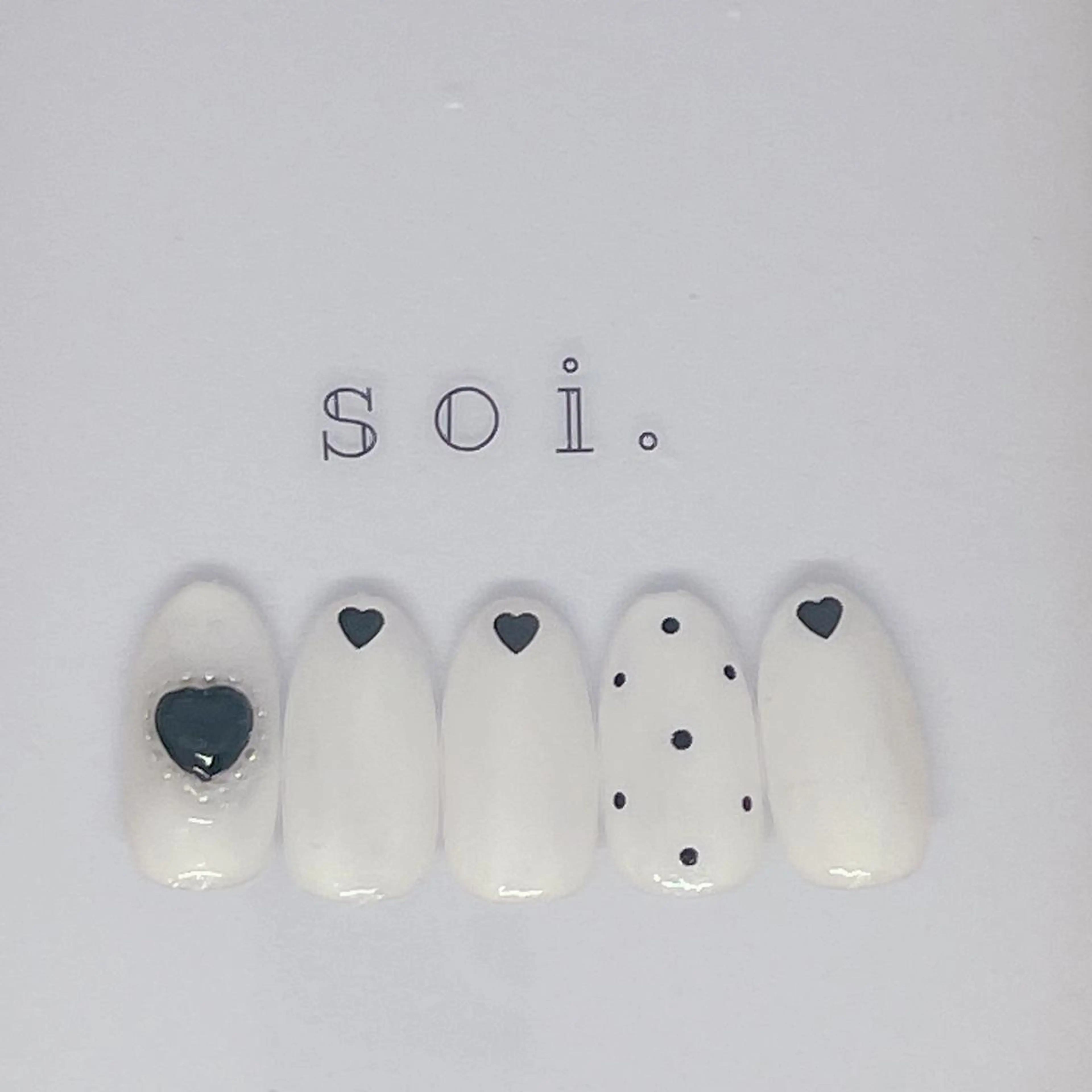 ネイル soi .のネイルデザイン