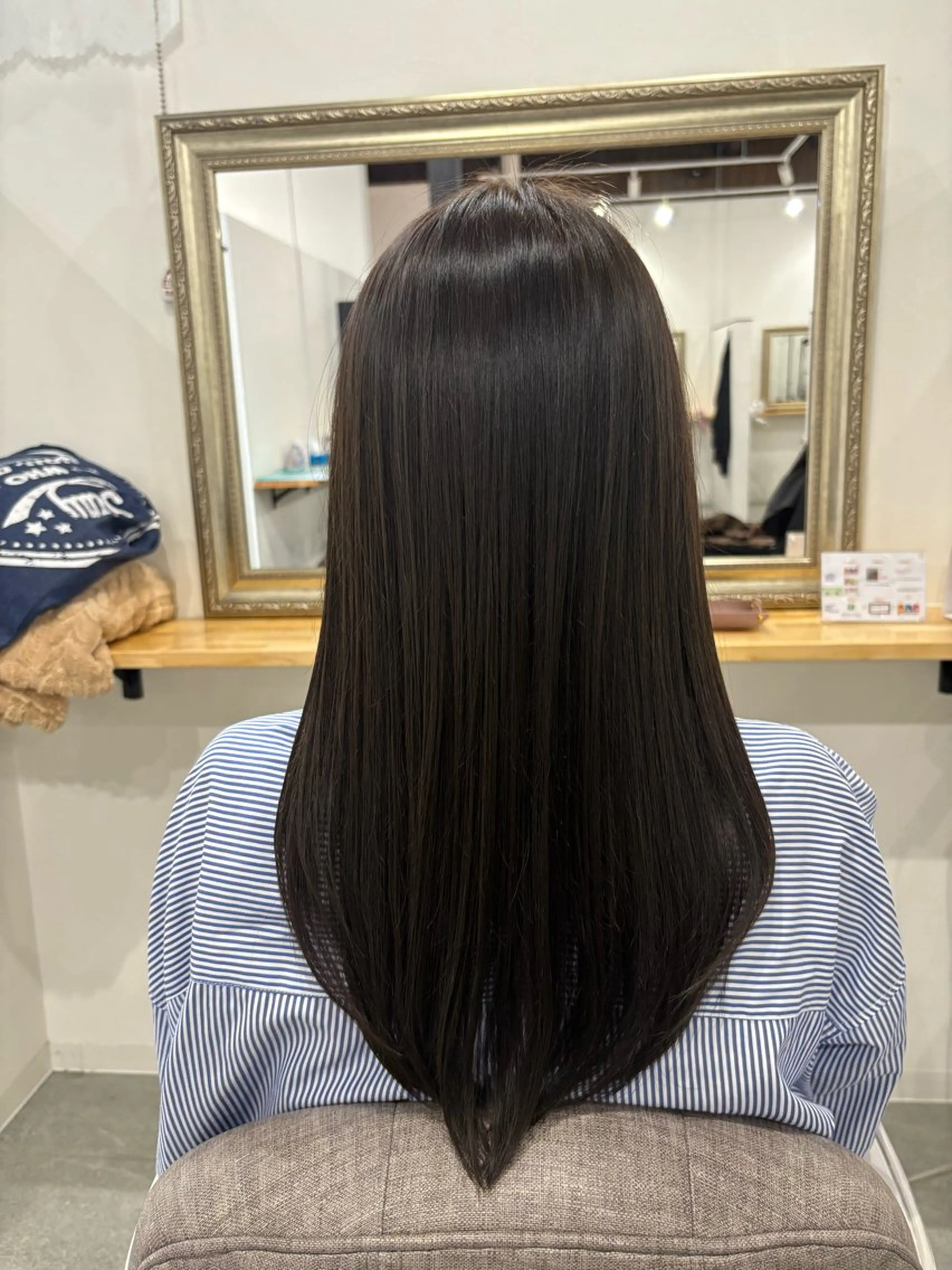 カラー ECLAT所属・山本 晴香のヘアスタイル