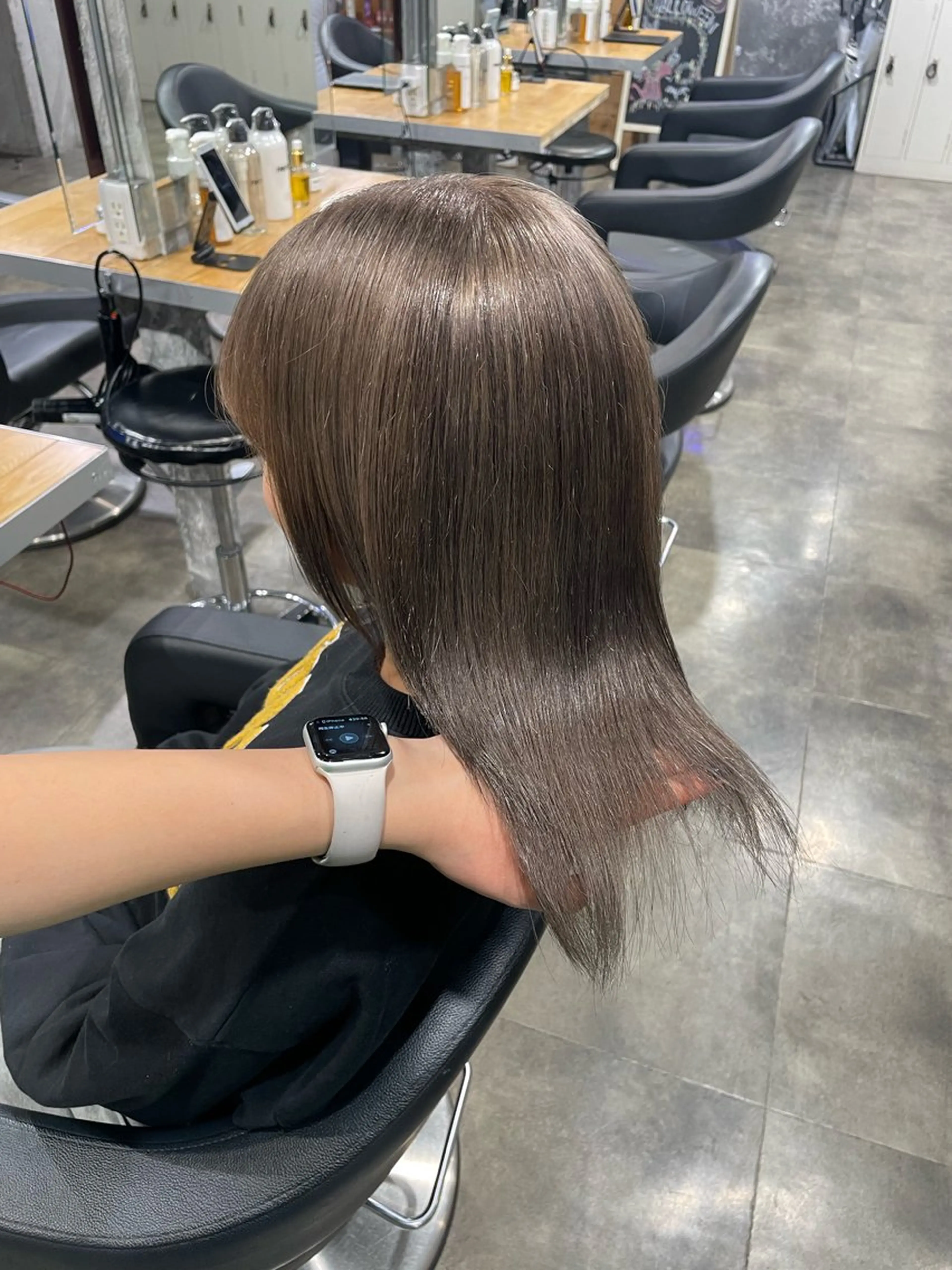 ミディアム カラー ヘアカラー トリートメント ハイトーンブロンド 横浜💞ミオのヘアスタイル