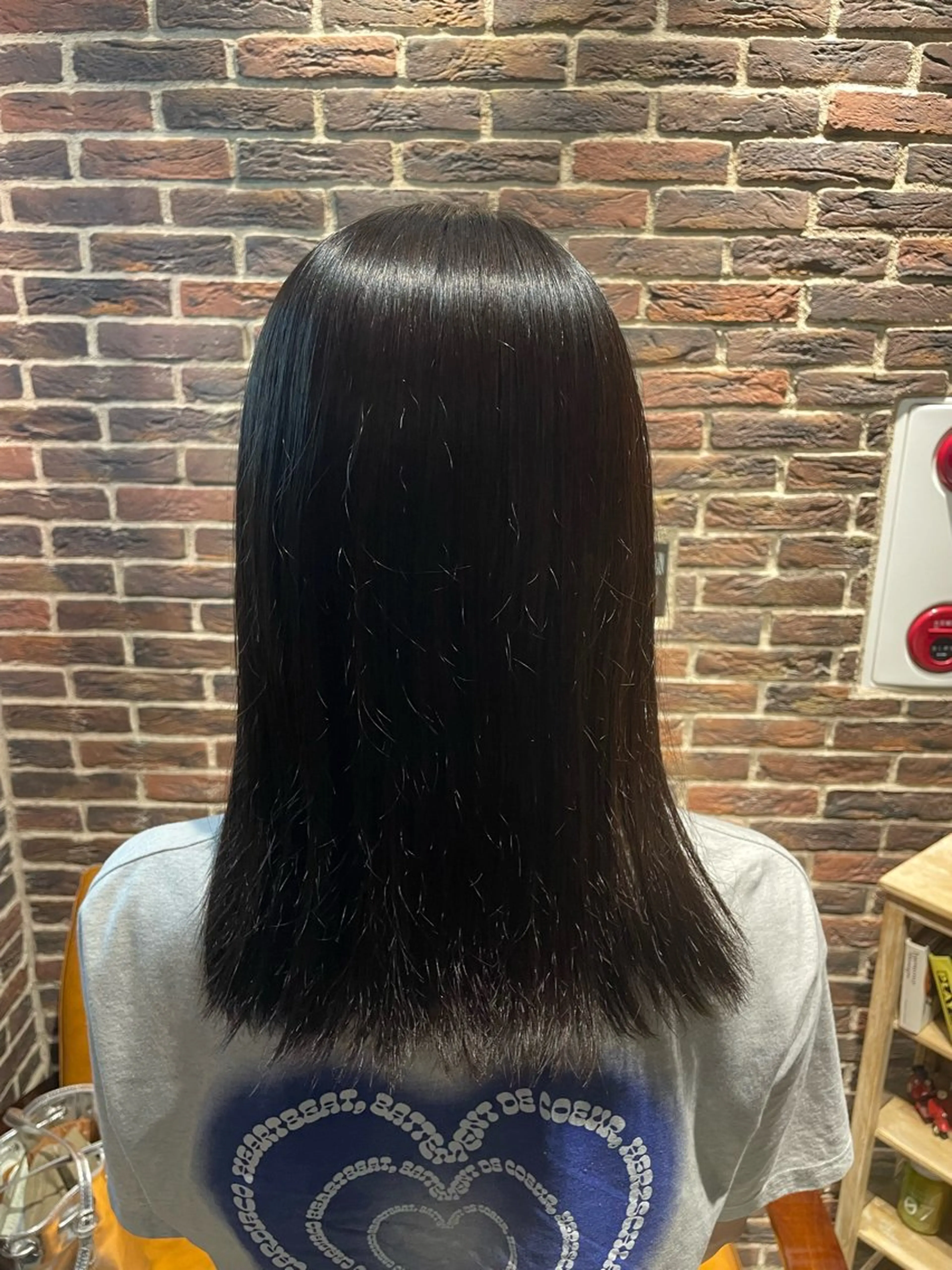 ミディアム 縮毛矯正 トリートメント Hair salon 6所属・照井 奈保子のヘアスタイル