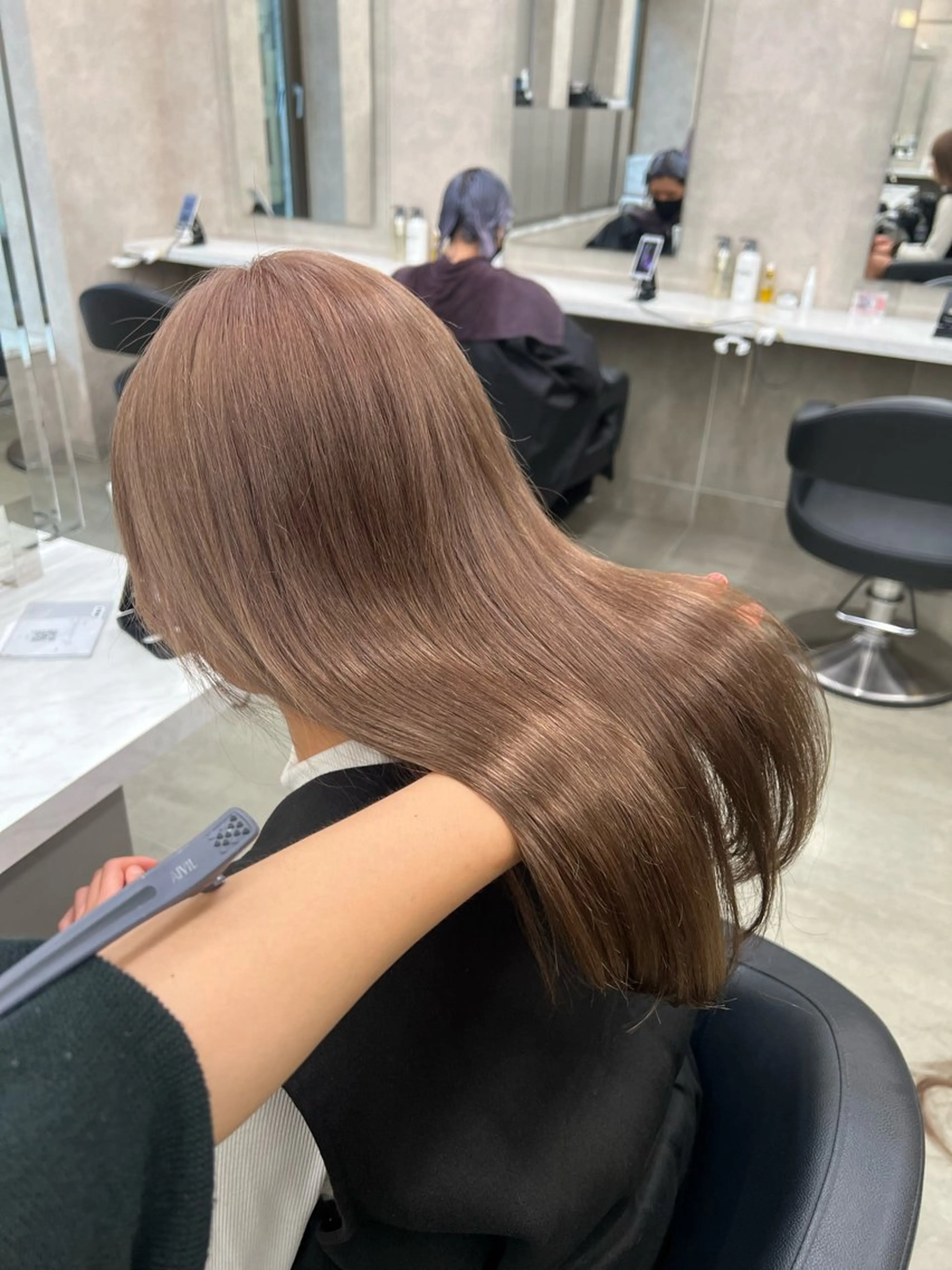 セミロング カラー カット ヘアカラー 韓国レイヤーカット /ダブルカラーのヘアスタイル