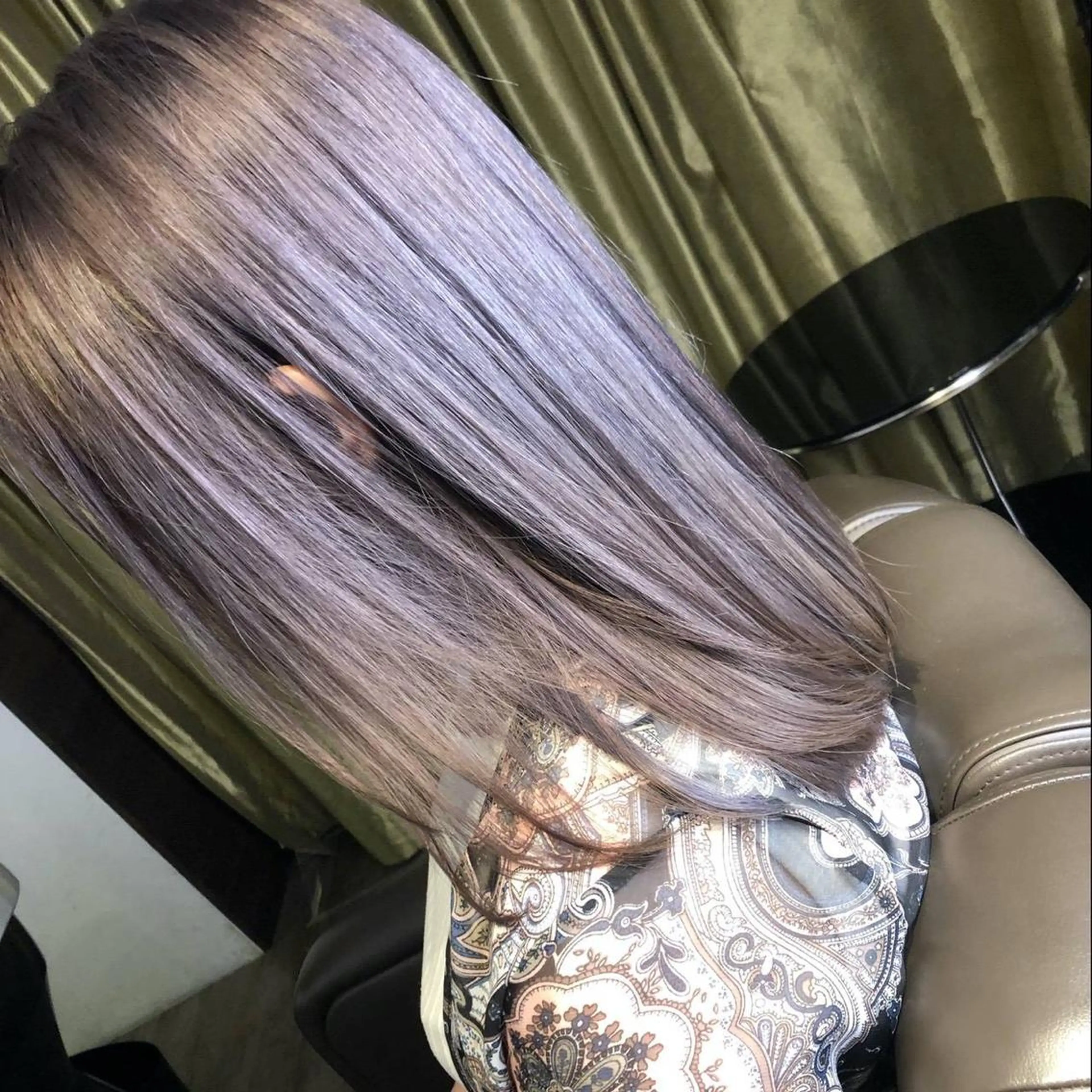 ミディアム レイヤー×縮毛矯正 深見 拓のヘアスタイル