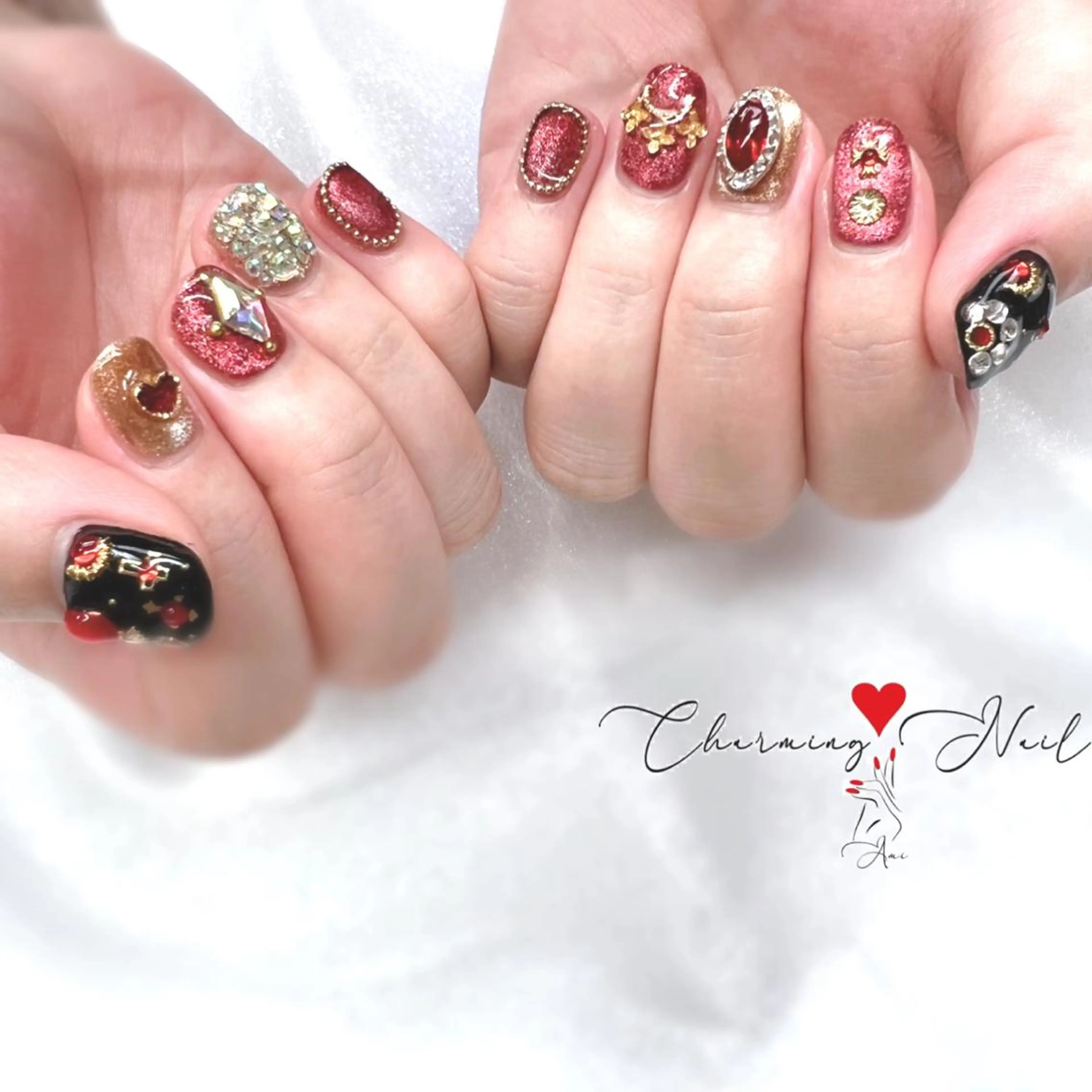 ネイル ゴールド ハート キラキラネイル 赤色 Charming❤️Nail所属・Nailist Amiのその他イメージ