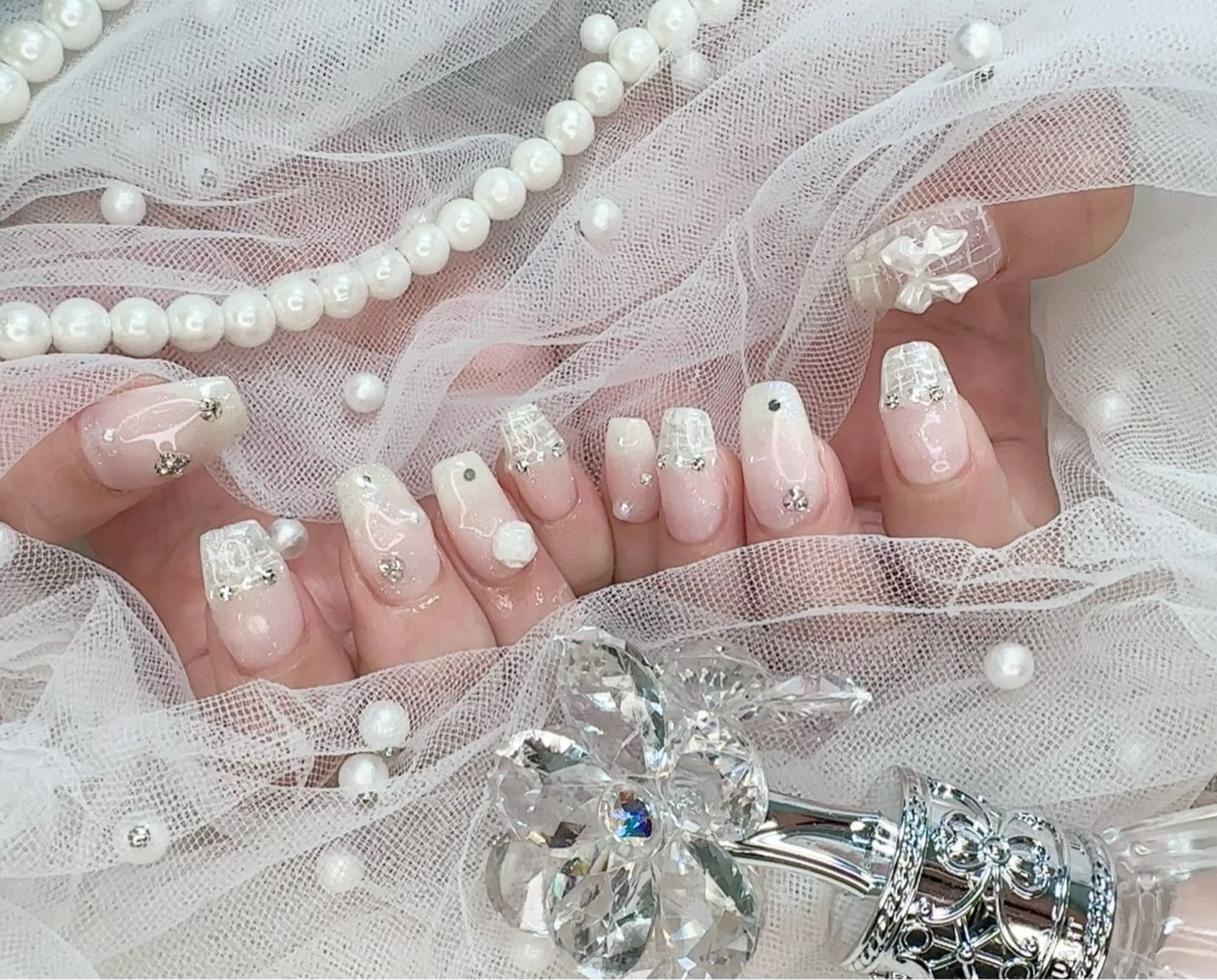 ネイル R nailsalon所属・R salonのネイルデザイン