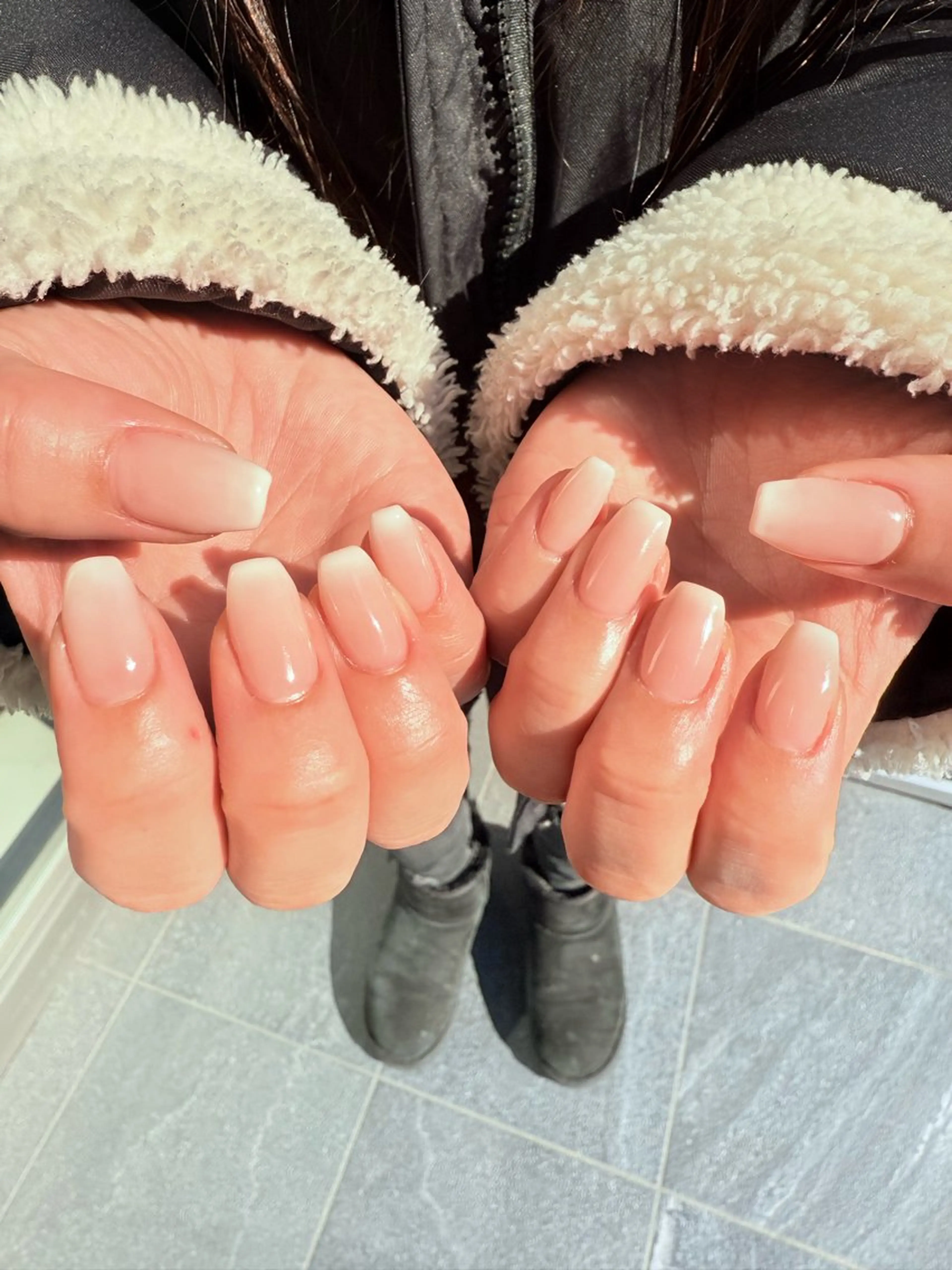 ネイル neouv所属・NEOUV_ mikuのネイルデザイン