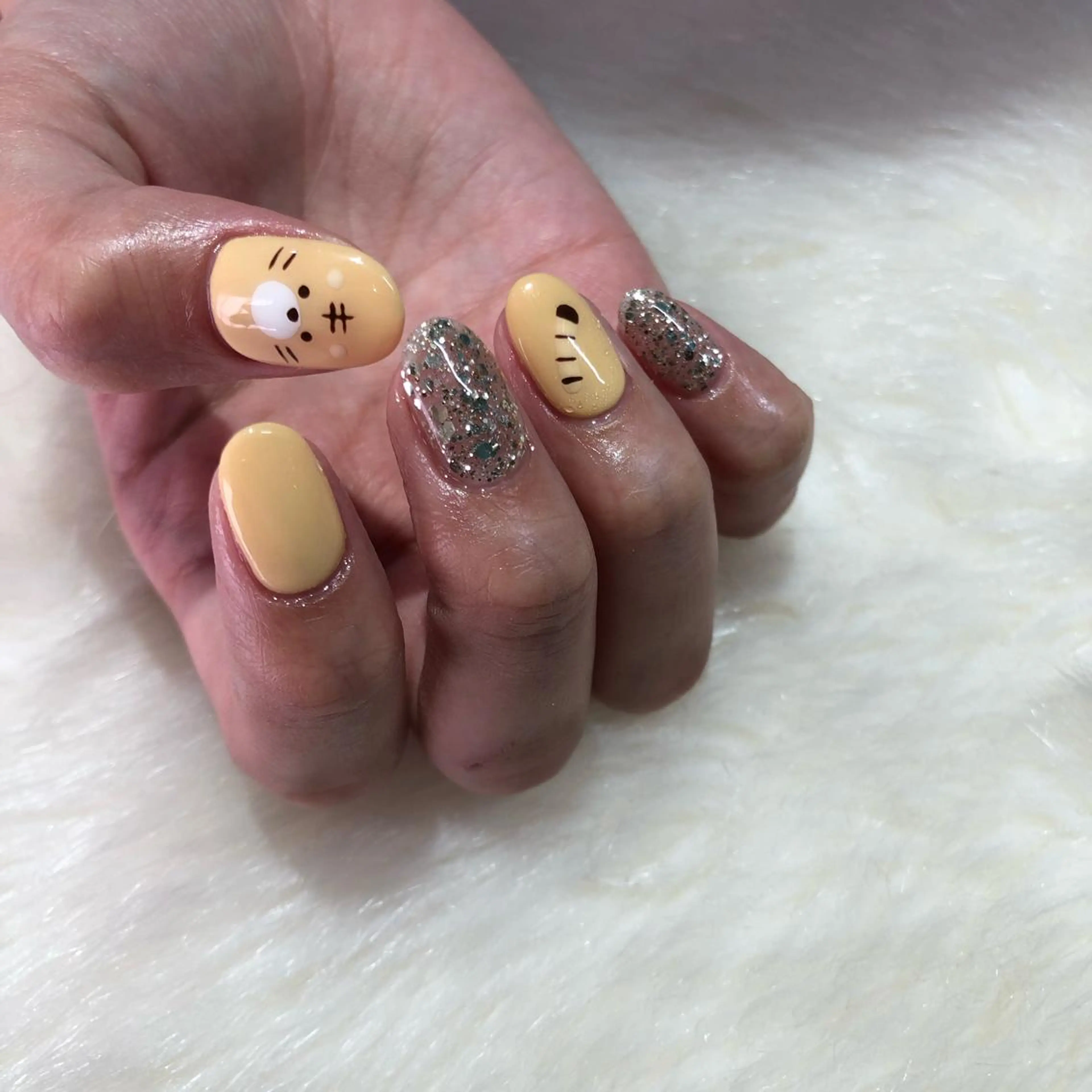 ネイル ハンドネイル フットネイル ハンドケア Nes.Nail所属・Miyagi Asamiのネイルデザイン