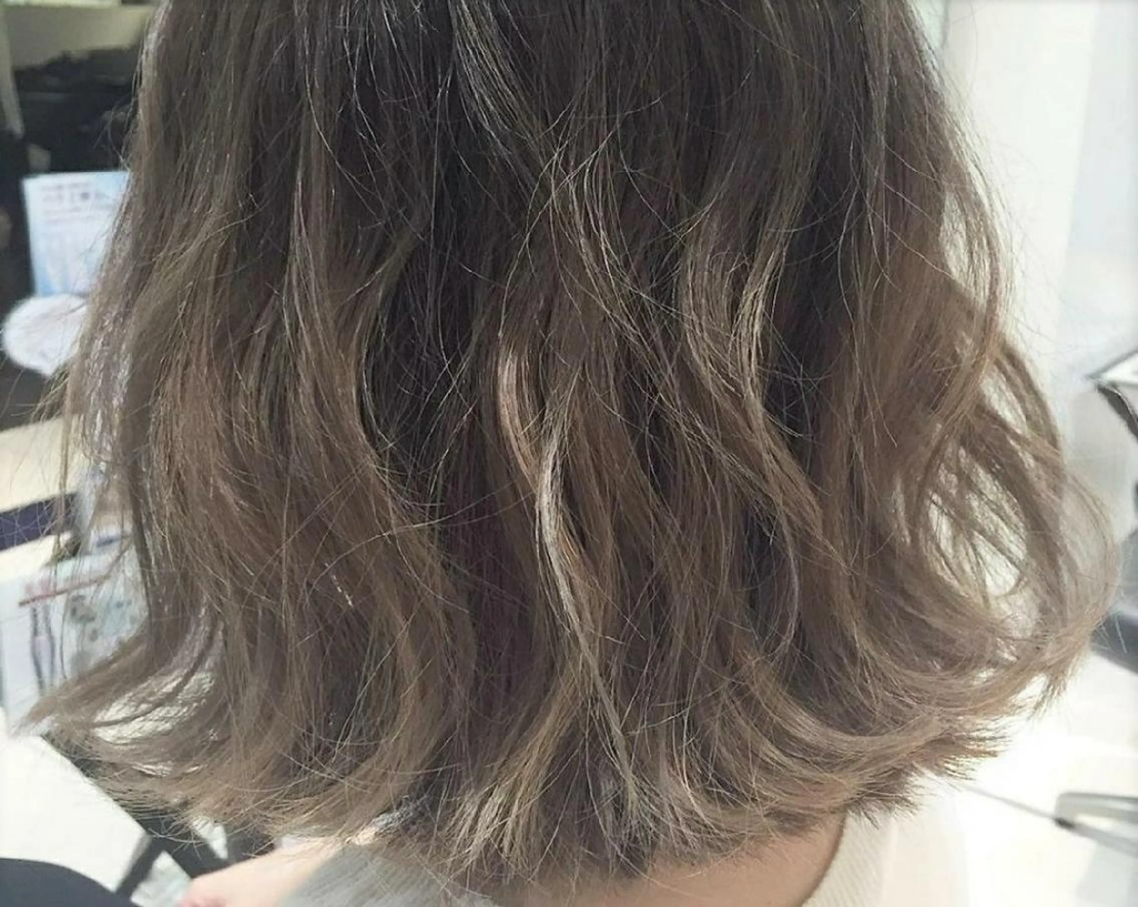 カラー バレイヤージュ 透明感カラー デザインカラー グラデーションカラー 外国人風カラー 竹内啓太 ボブのヘアスタイル