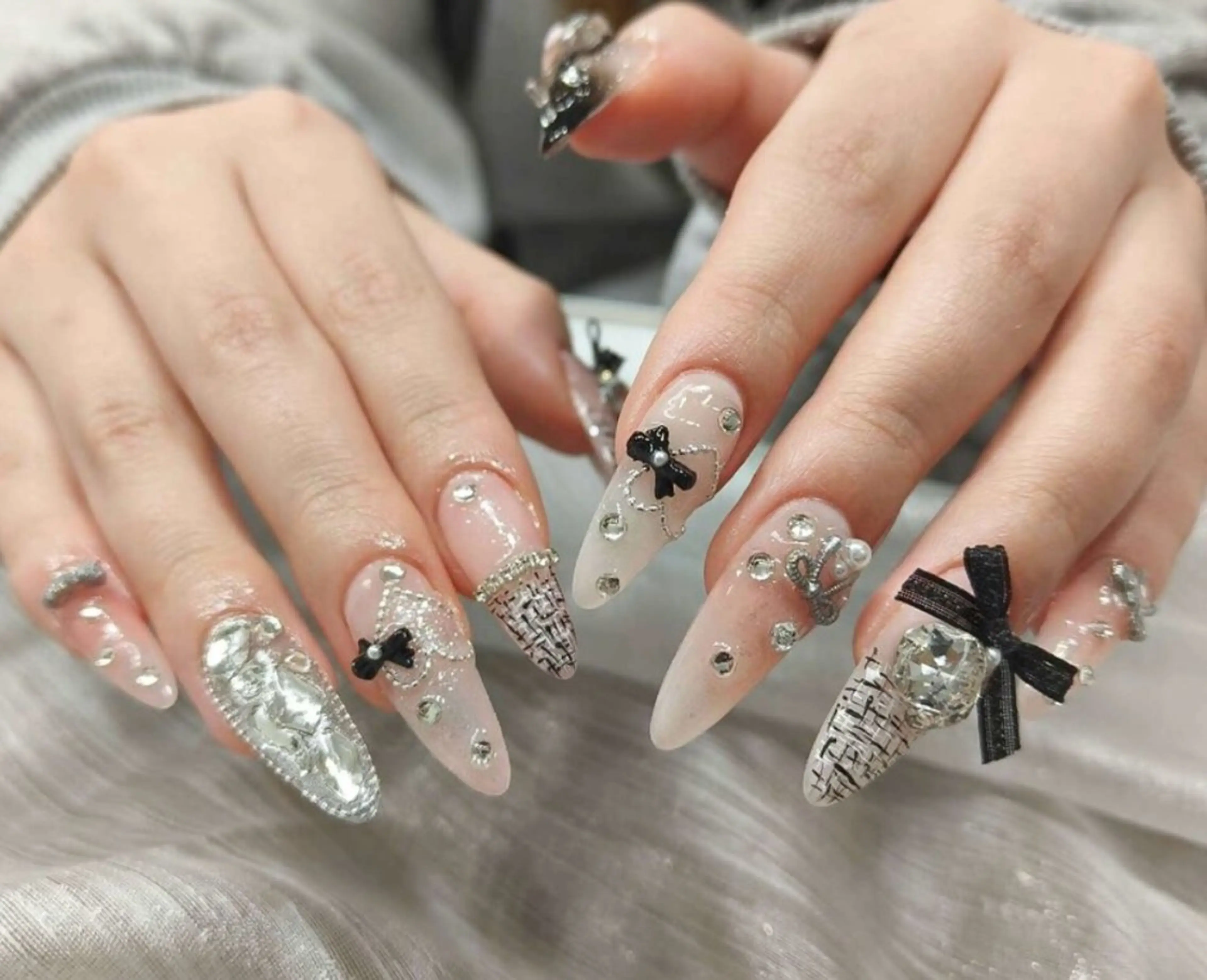 ネイル ハンドネイル 美雪エステサロン所属・美雪 エステのネイルデザイン