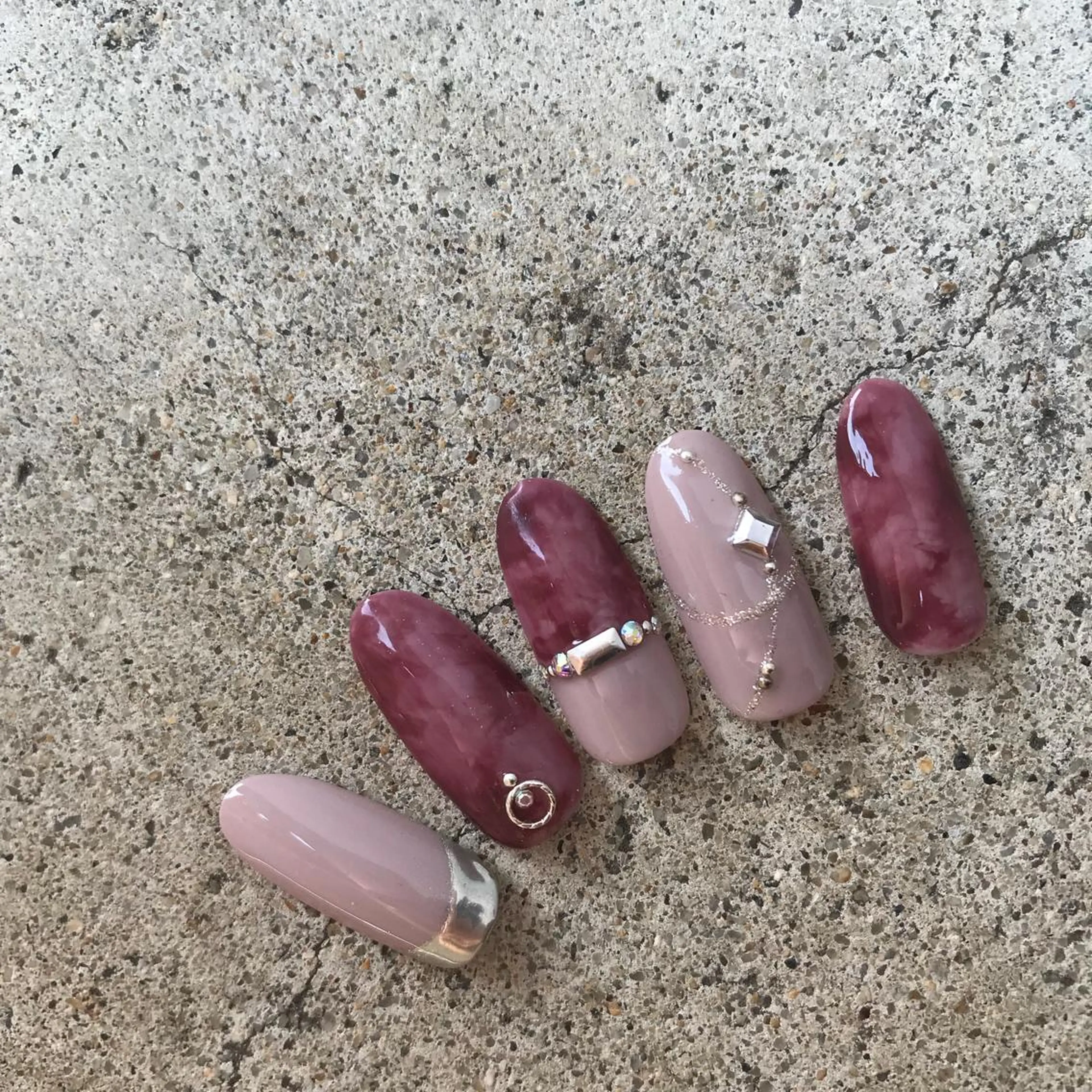 ネイル ビューティ サロンMIORAのマツエク・マツパデザイン