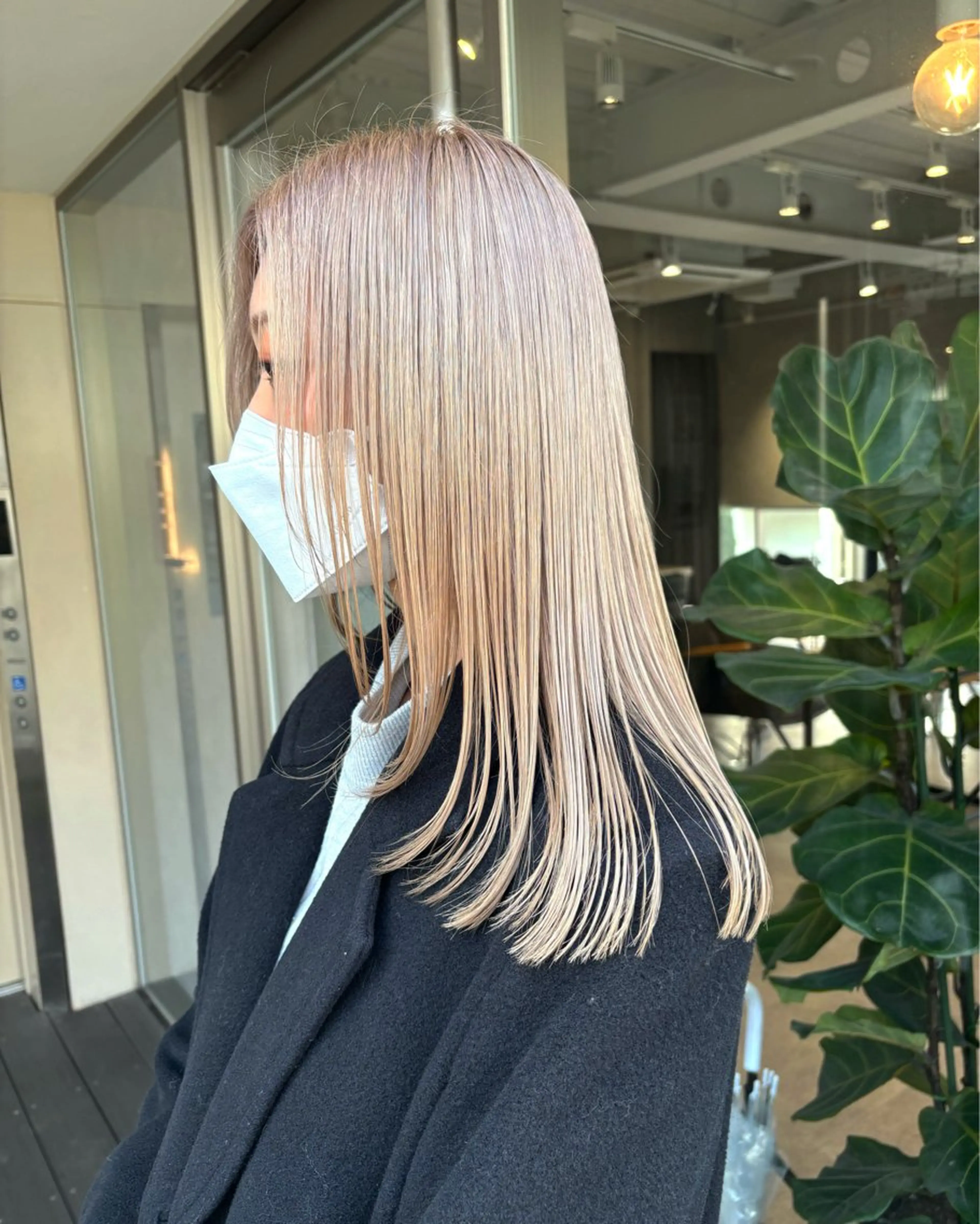 セミロング カット ヘアカラー 【髪質改善🌿】木本 志歩のヘアスタイル