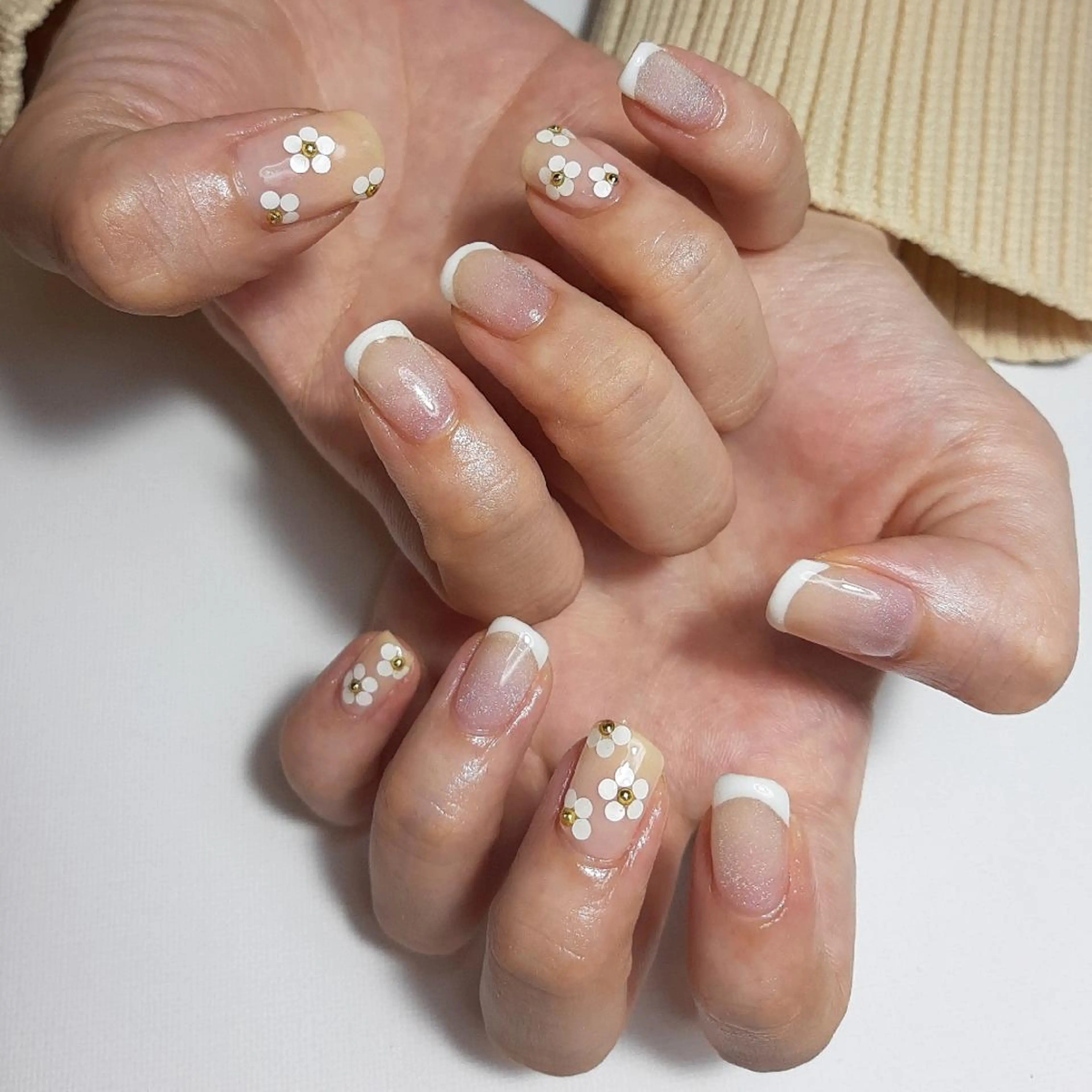 ネイル フラワーネイル フレンチネイル マグネットネイル owlnail /持込みデザイン専門のネイルデザイン