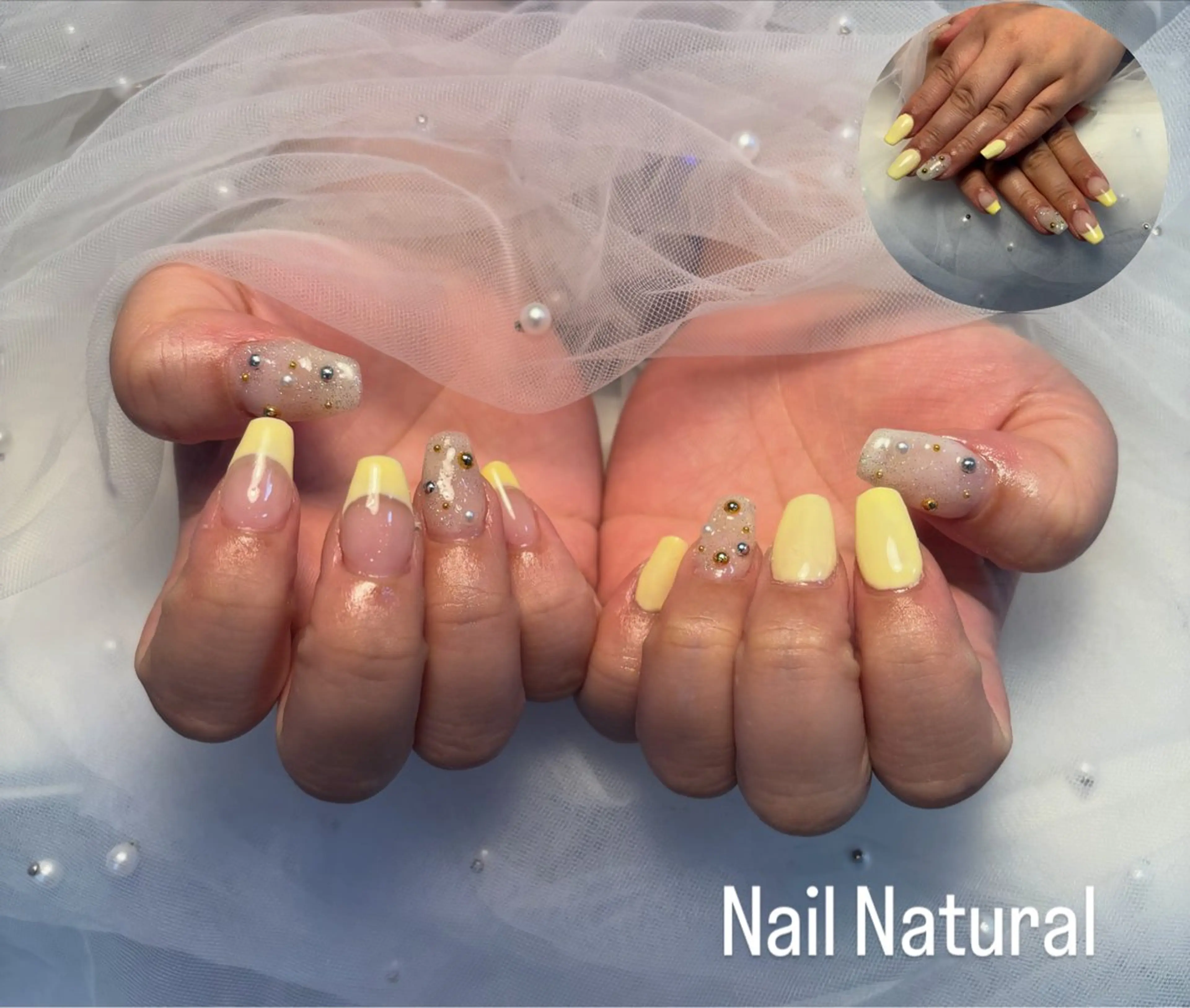 ネイル フラッシュネイル フットネイル フレンチネイル ジェルネイル ガラスフレンチ Nail salon Natulalのネイルデザイン