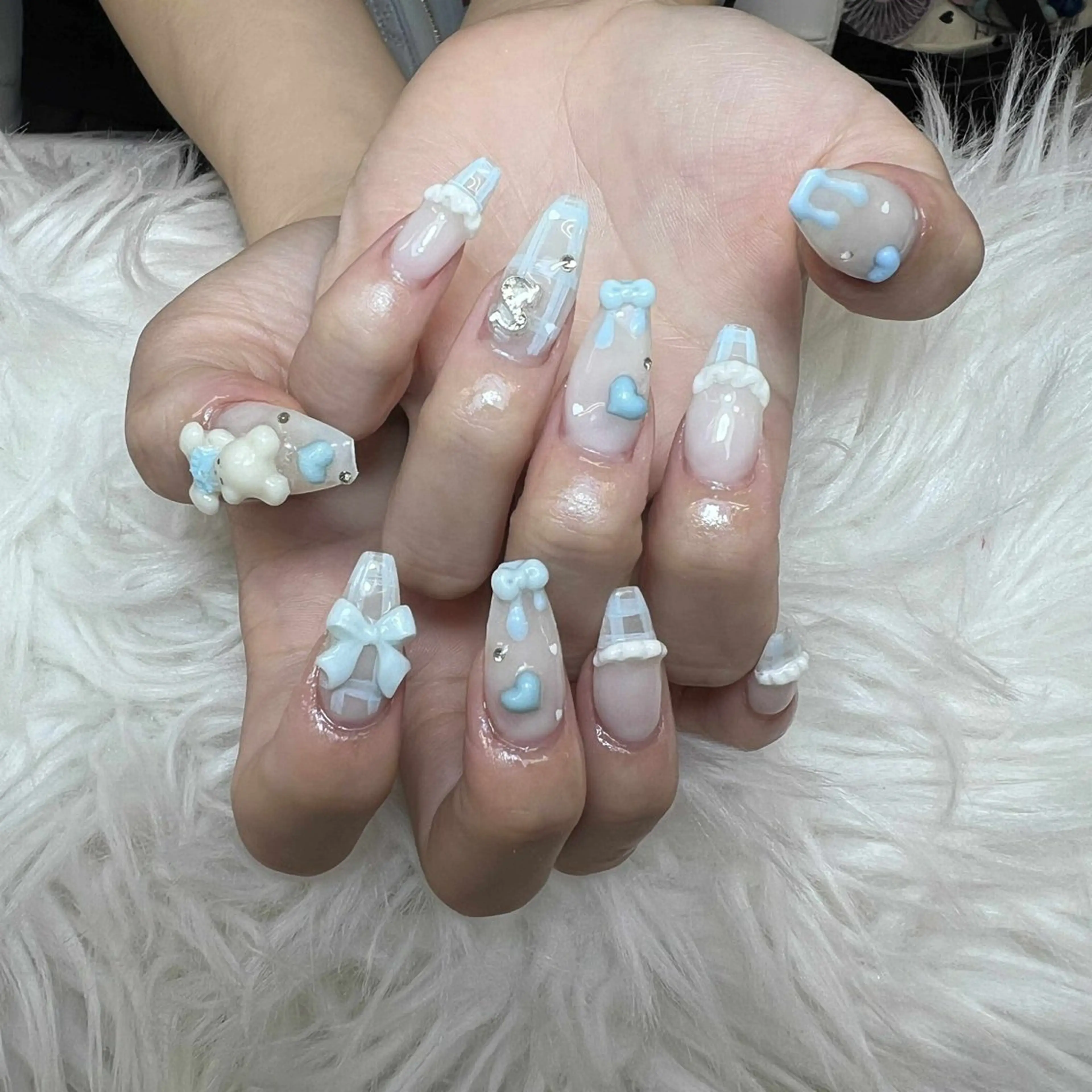 ネイル ハンドネイル ハンドケア Anh Nail 歌舞伎町のネイルデザイン
