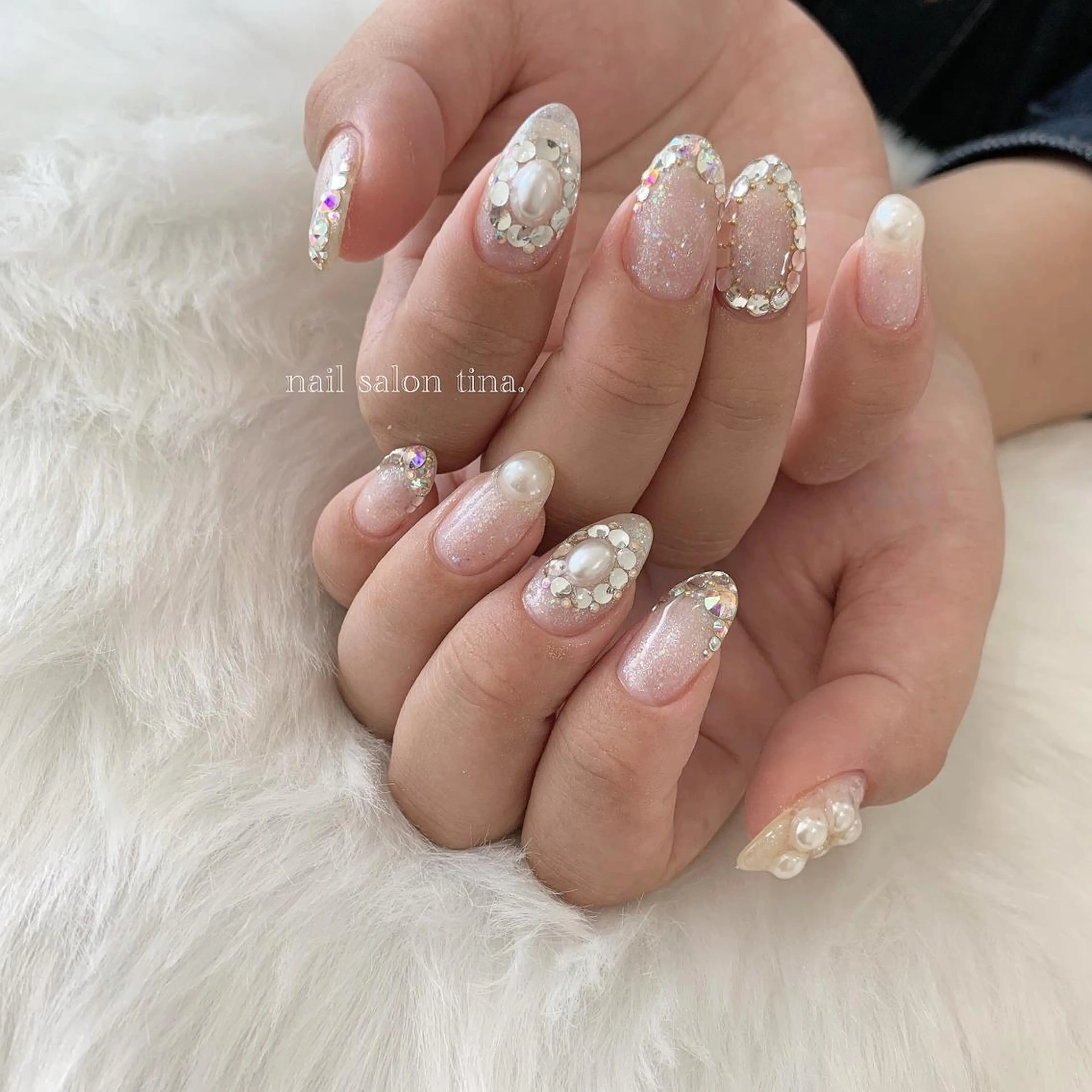 ネイル nail salon tina.所属・中山 はづきのネイルデザイン