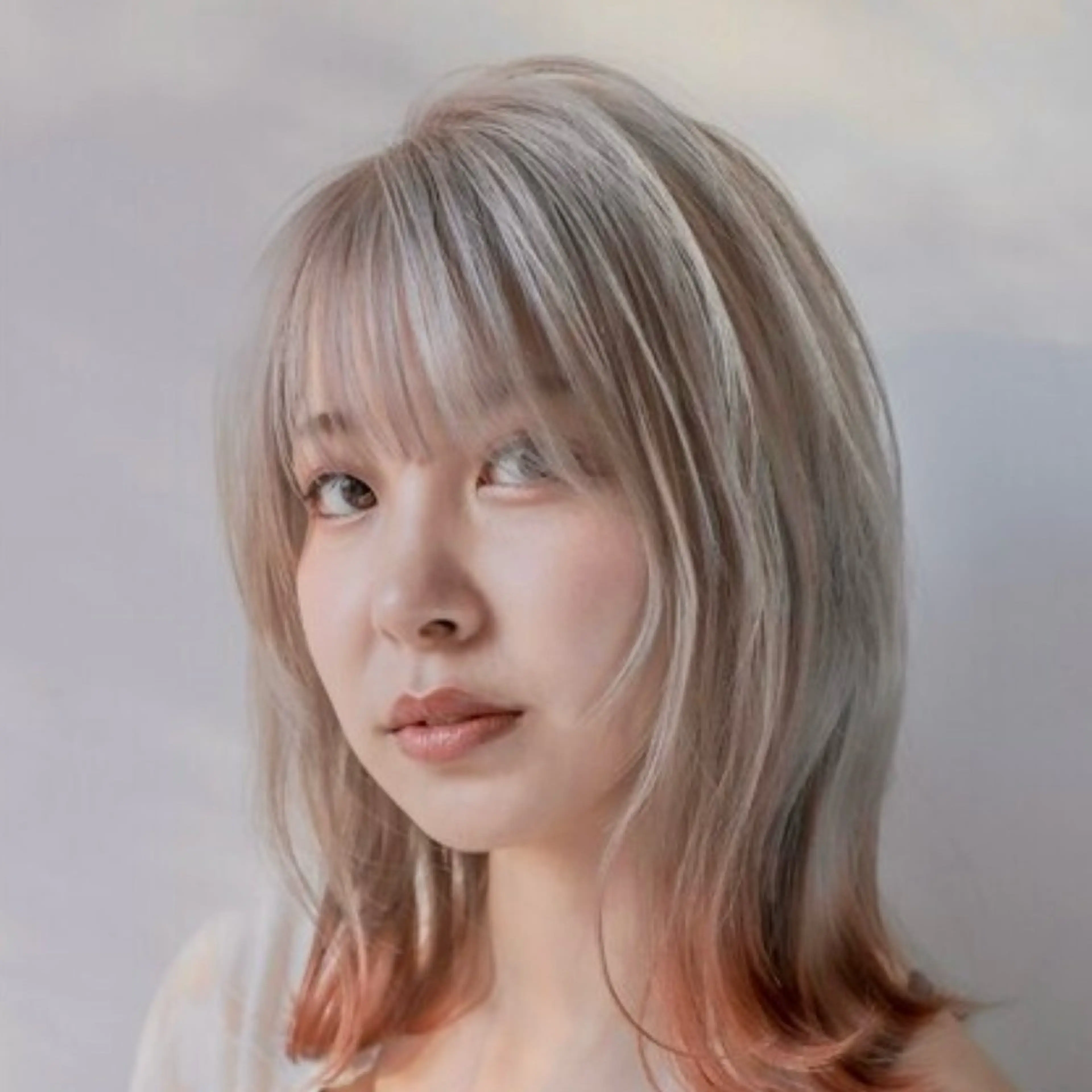 ミディアム ハイトーン/ボブ/ ハイライト🌱ᩚ涼介のヘアスタイル