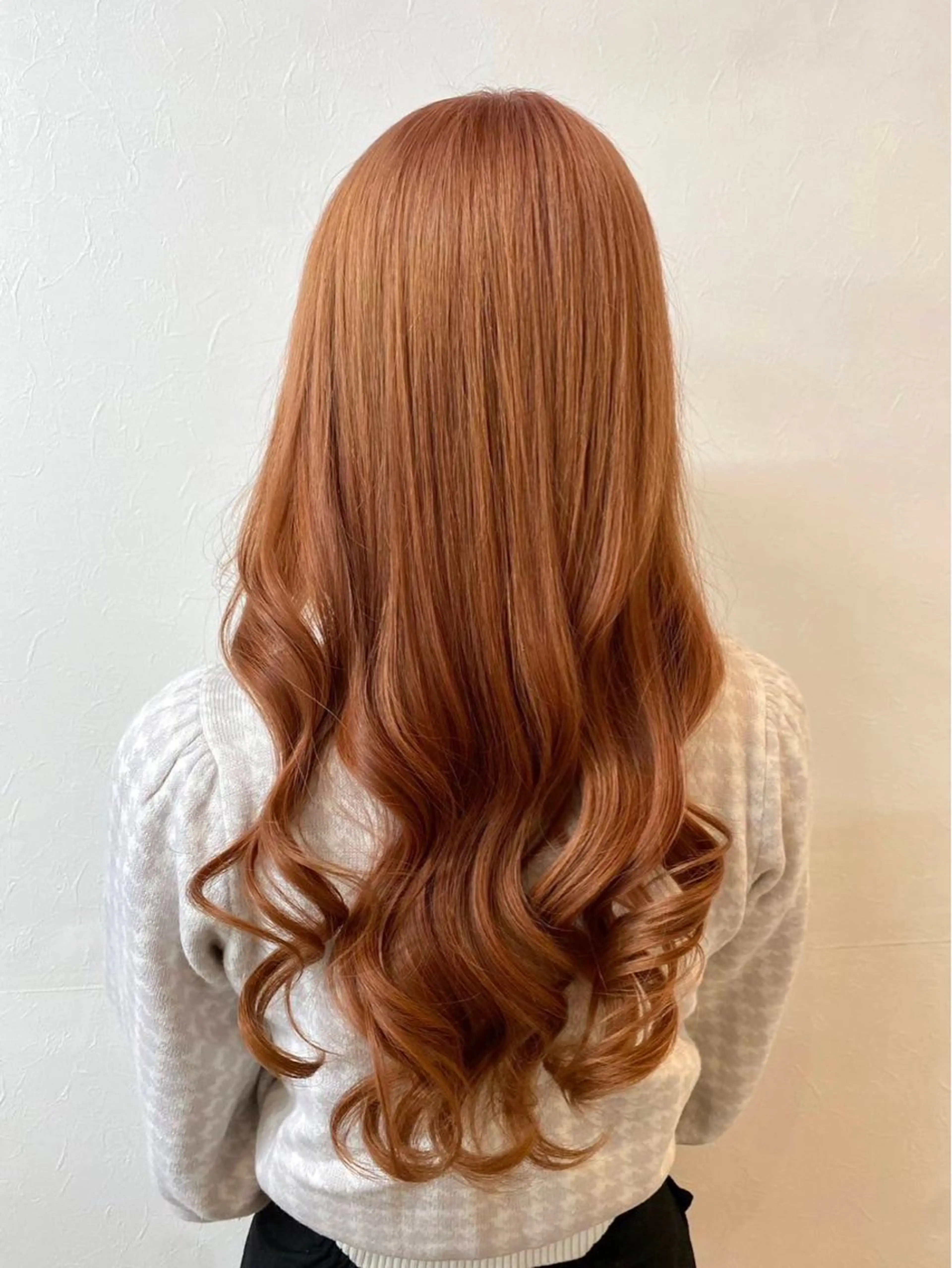 ロング カラー ベージュカラー ピンクカラー ピンクベージュ ヘアカラー トリートメント GLOSS 心斎橋 山上のヘアスタイル