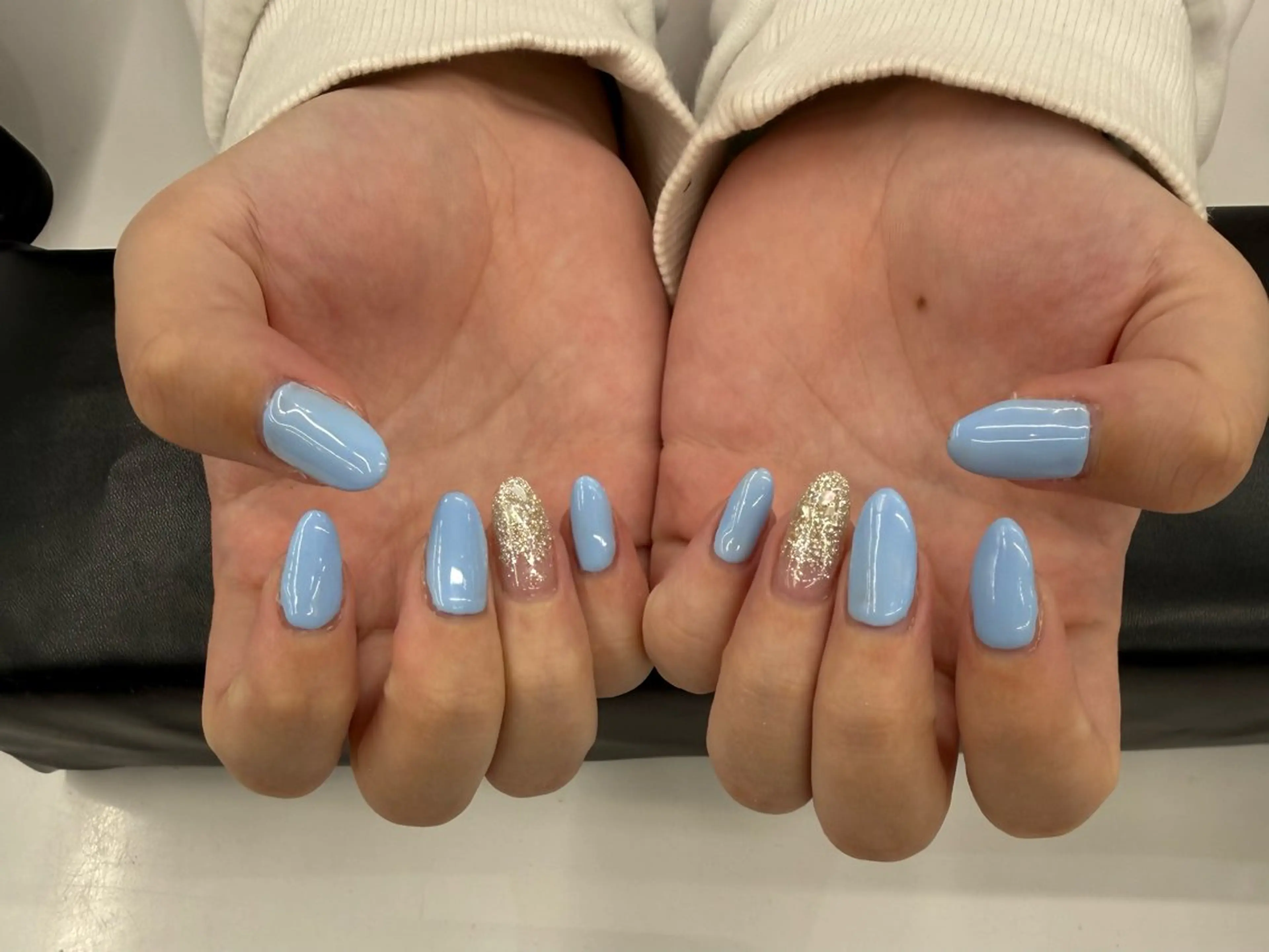 ネイル 渡辺 麻美のネイルデザイン