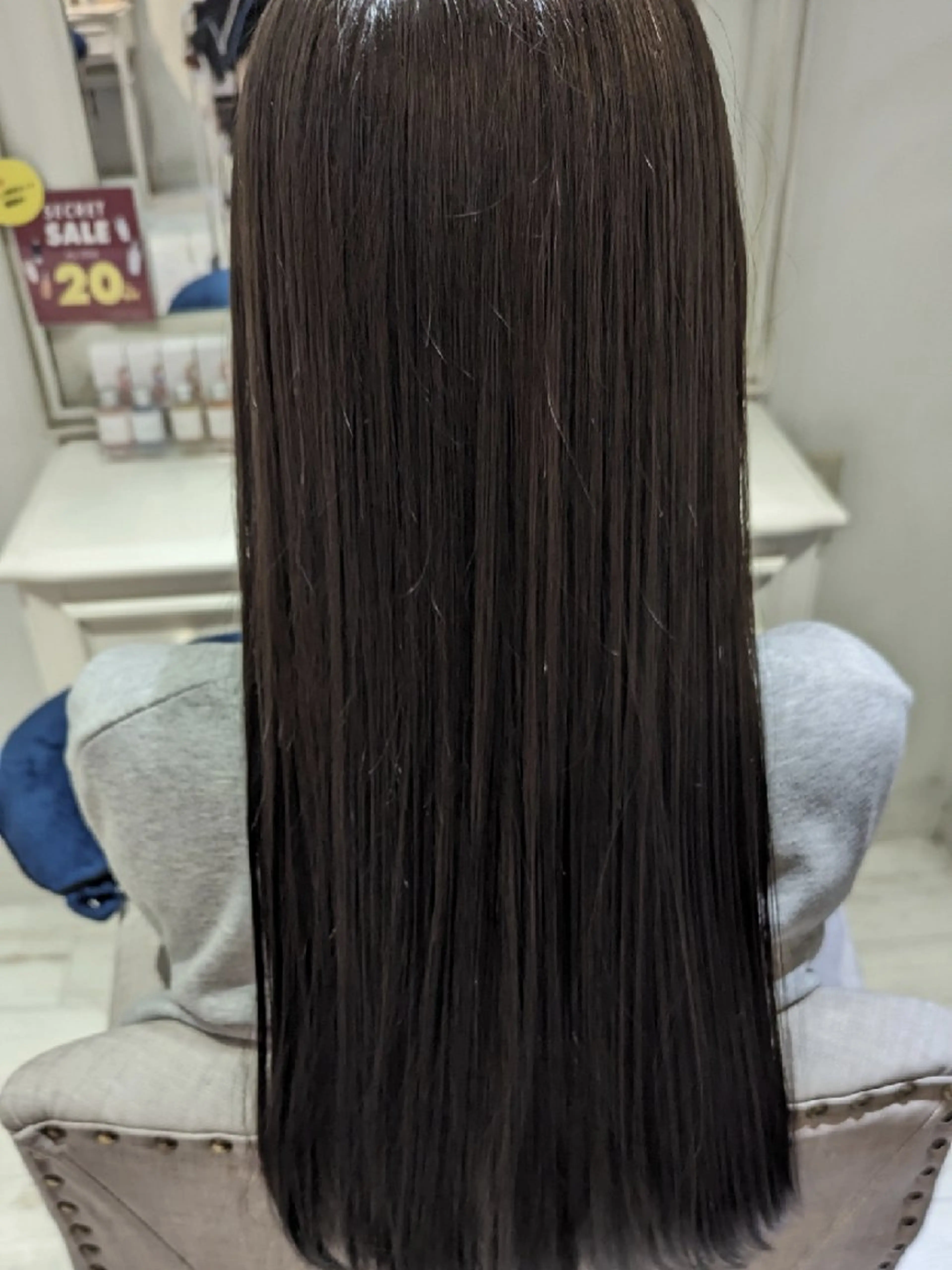 ロング カラー アッシュ アッシュグレー トリートメント ヘアカラー トリートメント 🏹MIYU¦うるつ やカラー/抜け感ヘアのヘアスタイル