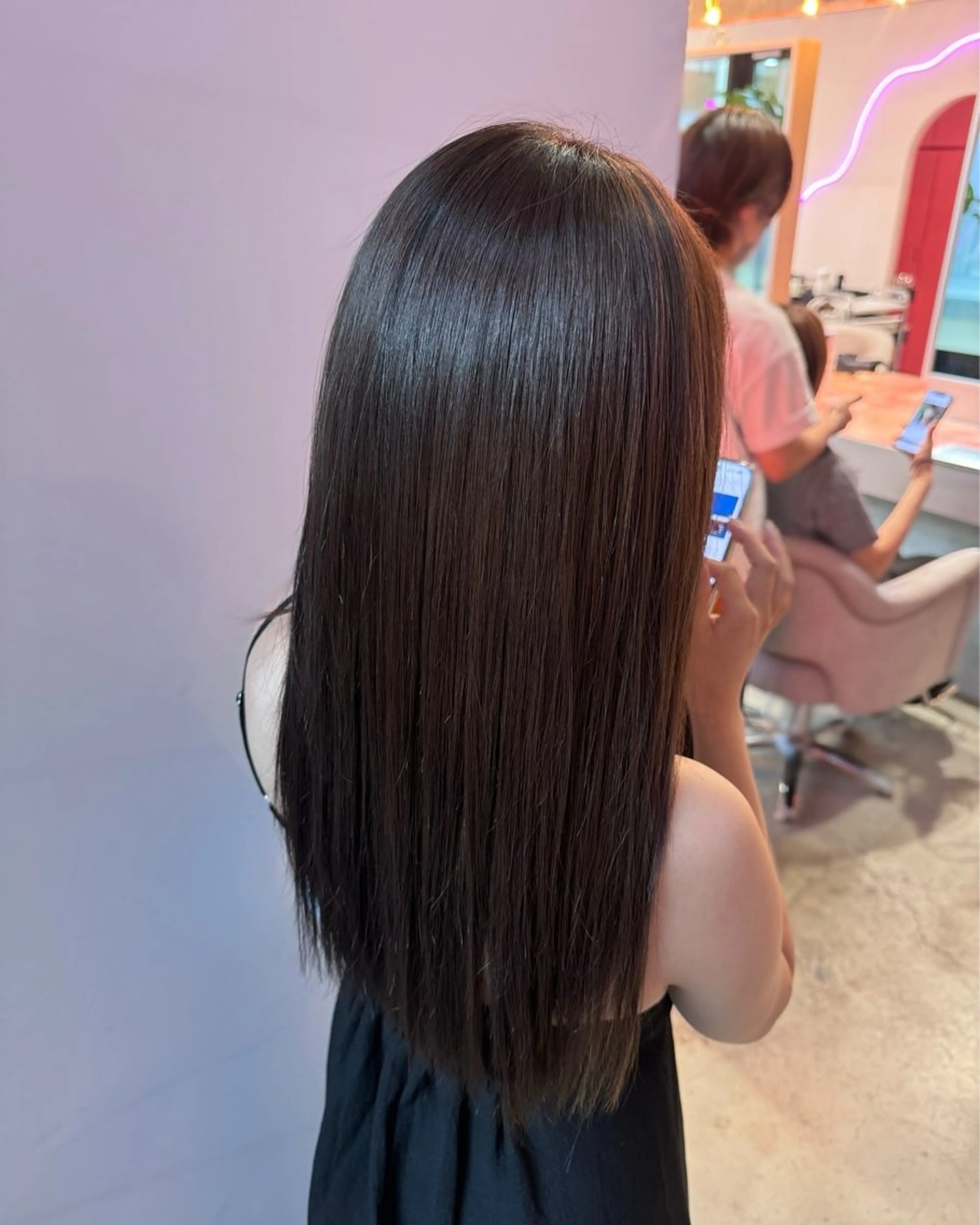 ロング カット ヘアカラー wixymimi　hair salon所属・艶カラー✨レイヤー 𝐚𝐲𝐚𝐤𝐚のヘアスタイル