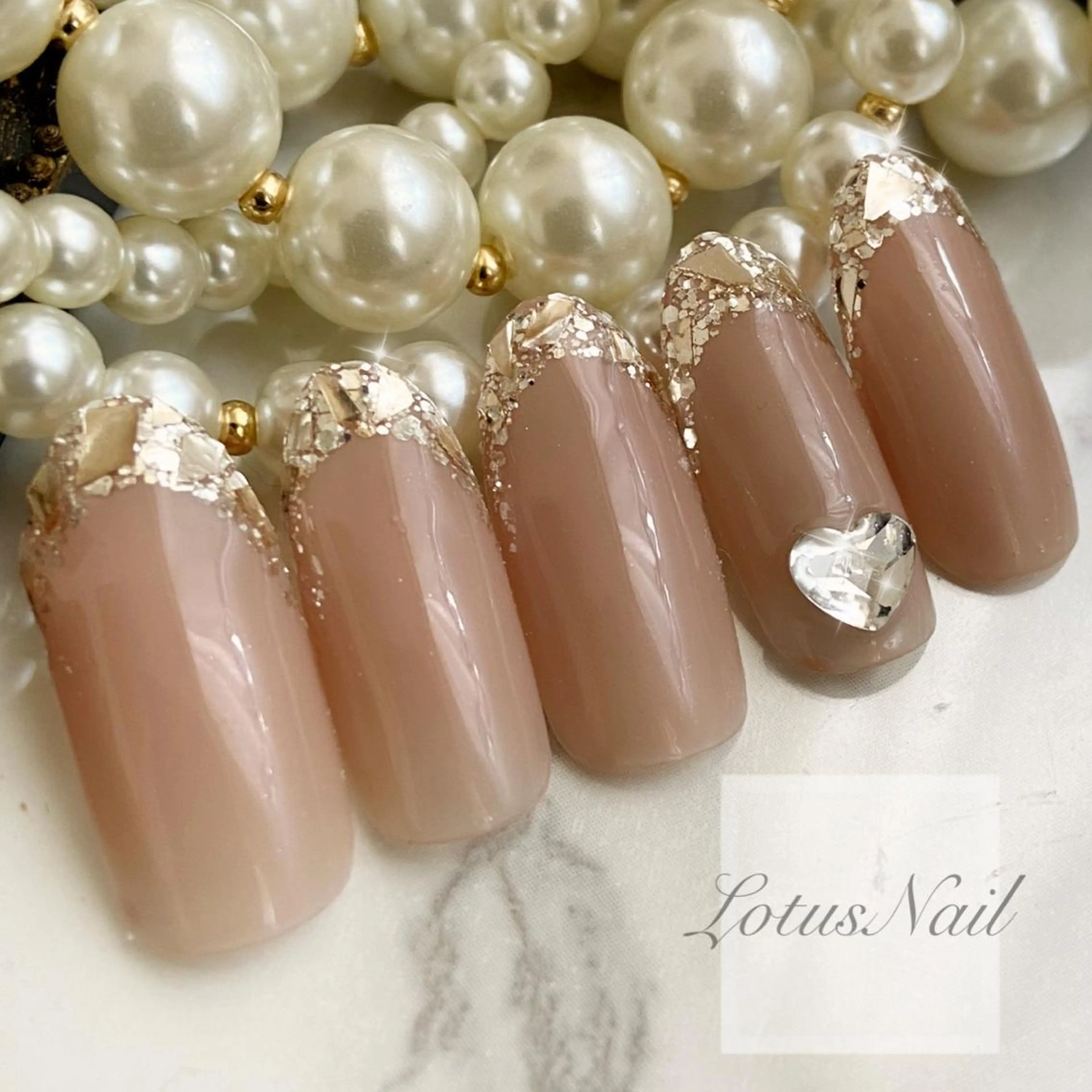 ネイル フレンチネイル ガラスフレンチ Lotus Nailのネイルデザイン