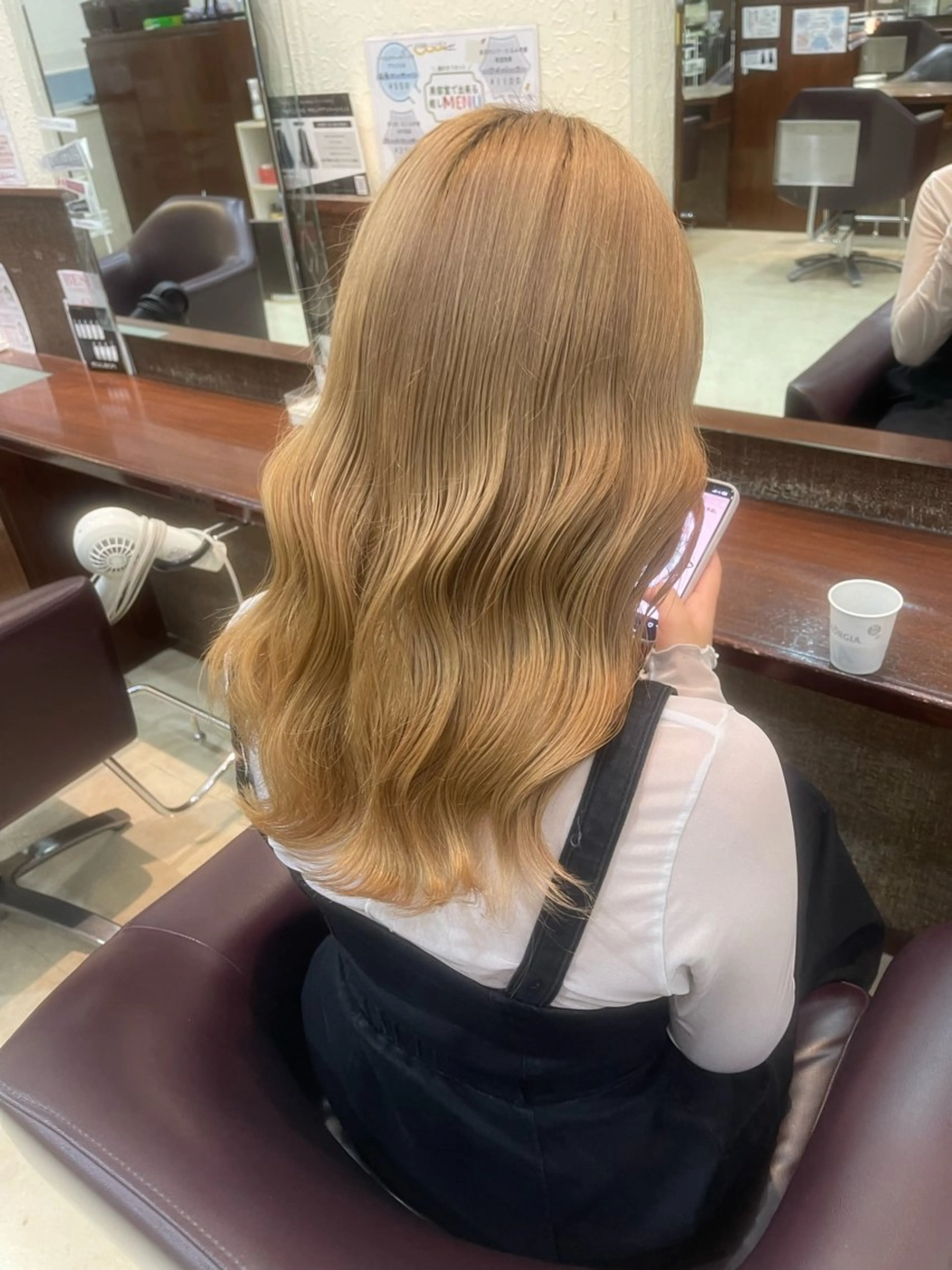 カラー ベージュカラー ブリーチ 透明感カラー グレージュ ハイトーンカラー ヘアカラー BENI仙台柳生店 HIGUCHI🎀のヘアスタイル