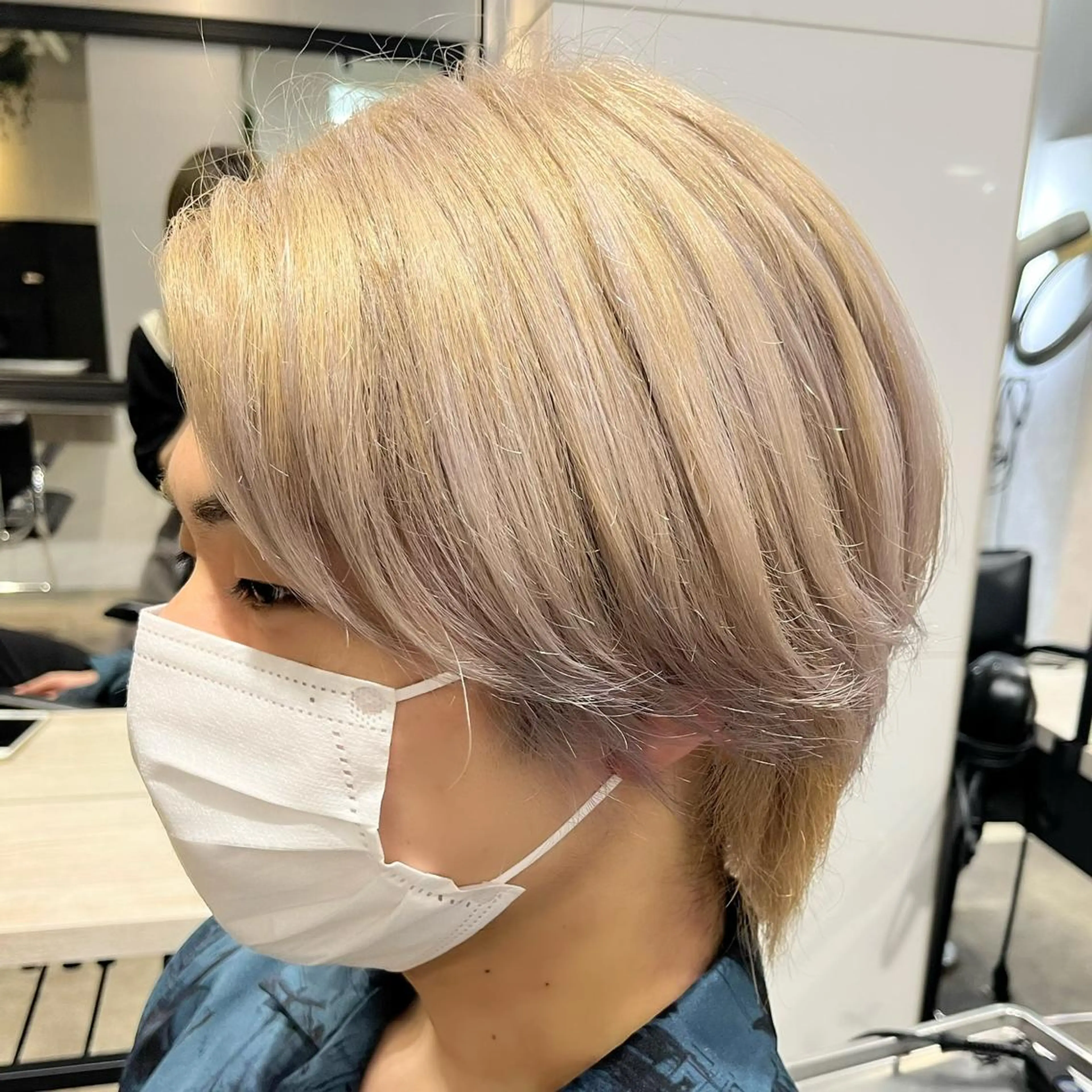 ショート カラー メンズ ベージュカラー ホワイトベージュ littlenene /たちばなのヘアスタイル