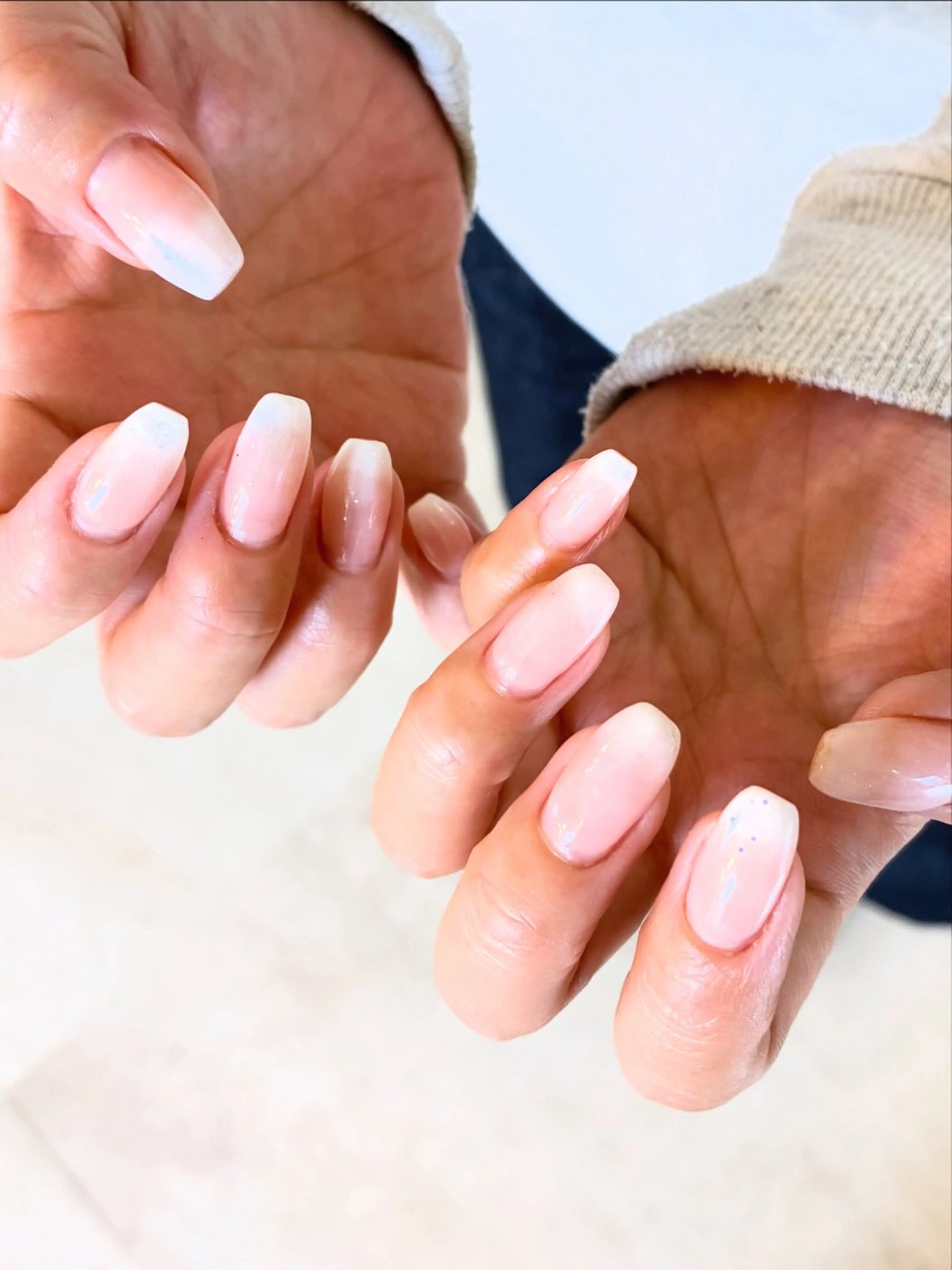 ラメグラデーションネイル💅(オフ込み)の写真