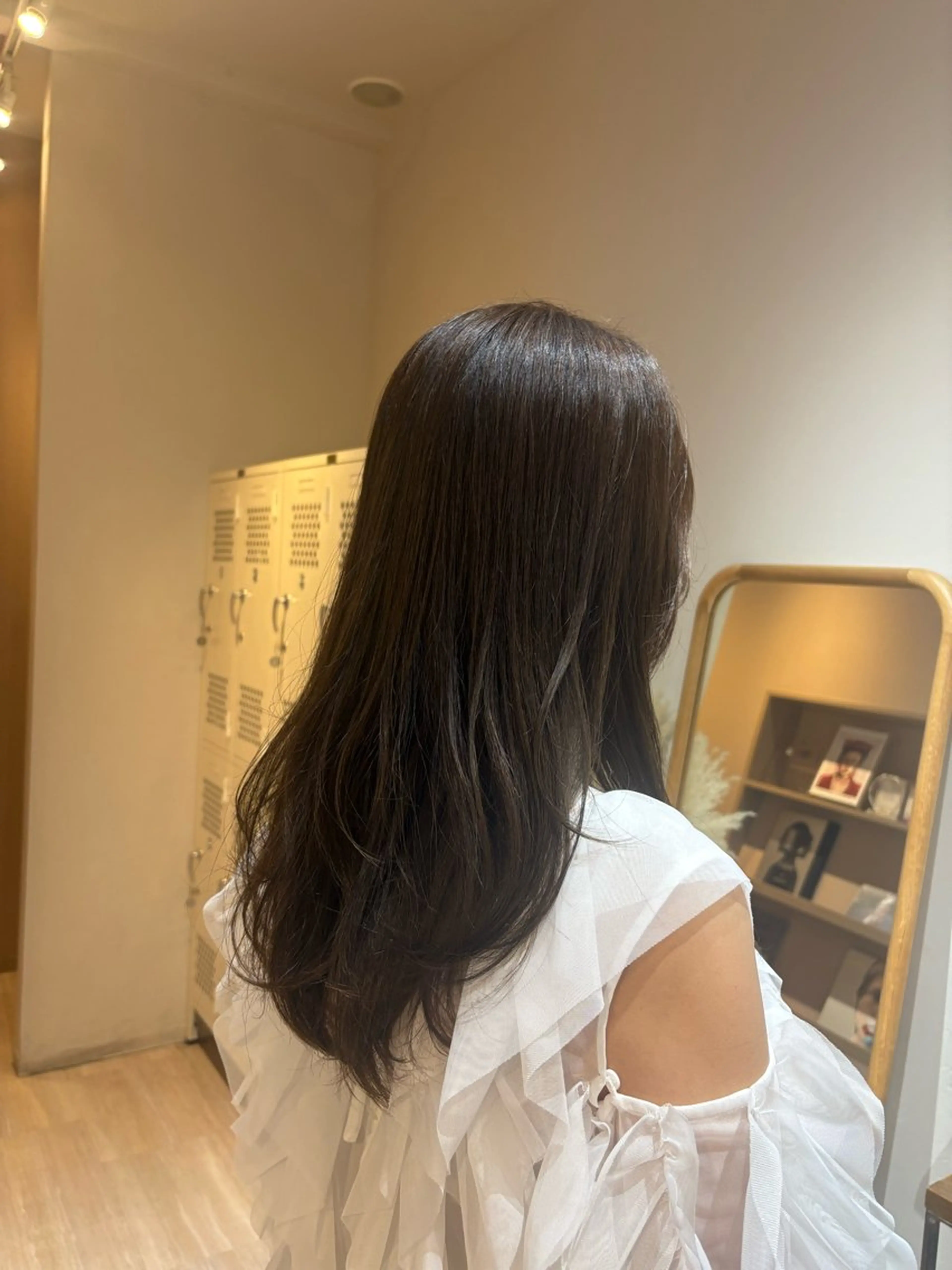 ロング カラー 櫻井 莉子のヘアスタイル
