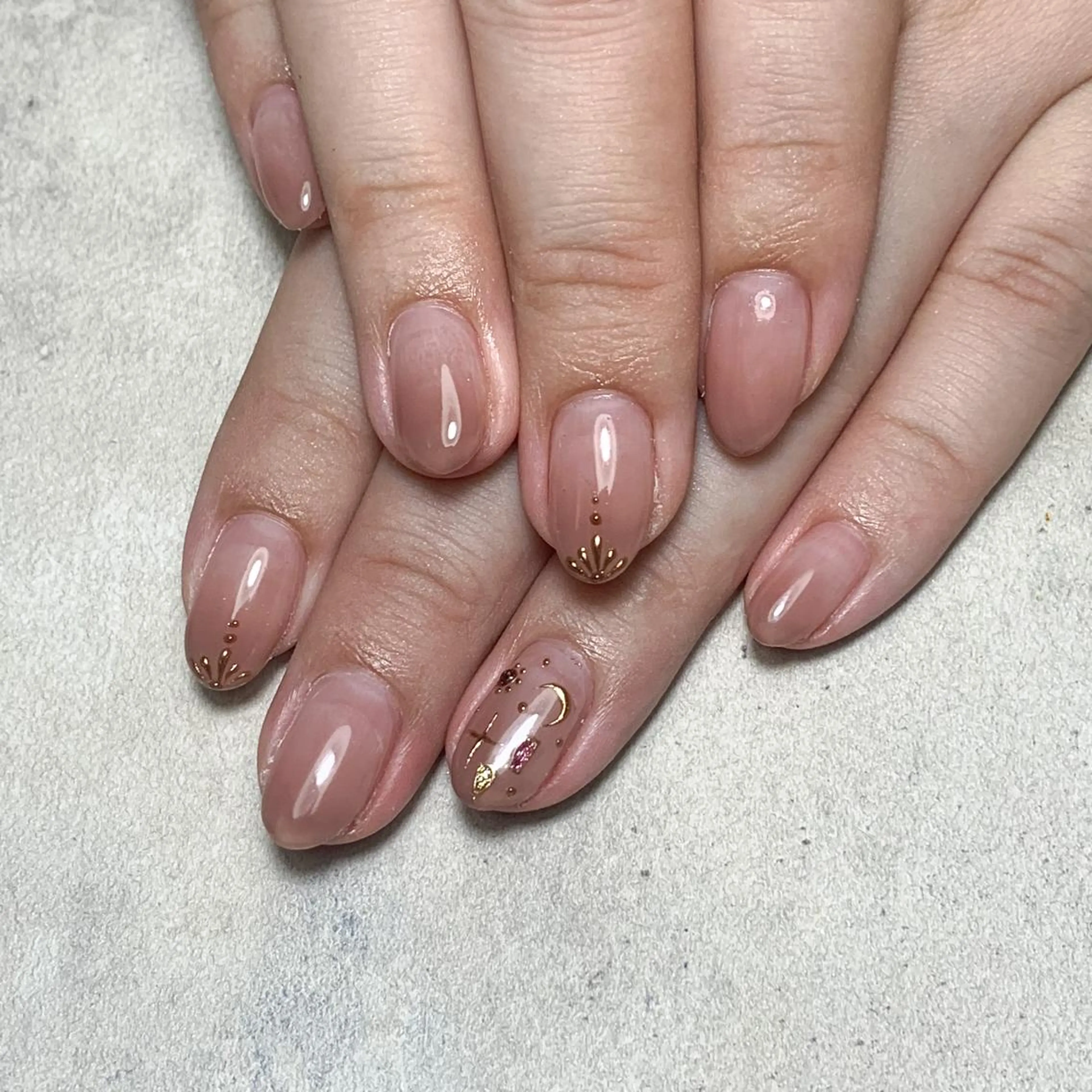 ネイル atelier FIORITURA所属・FIORITURA aiのネイルデザイン