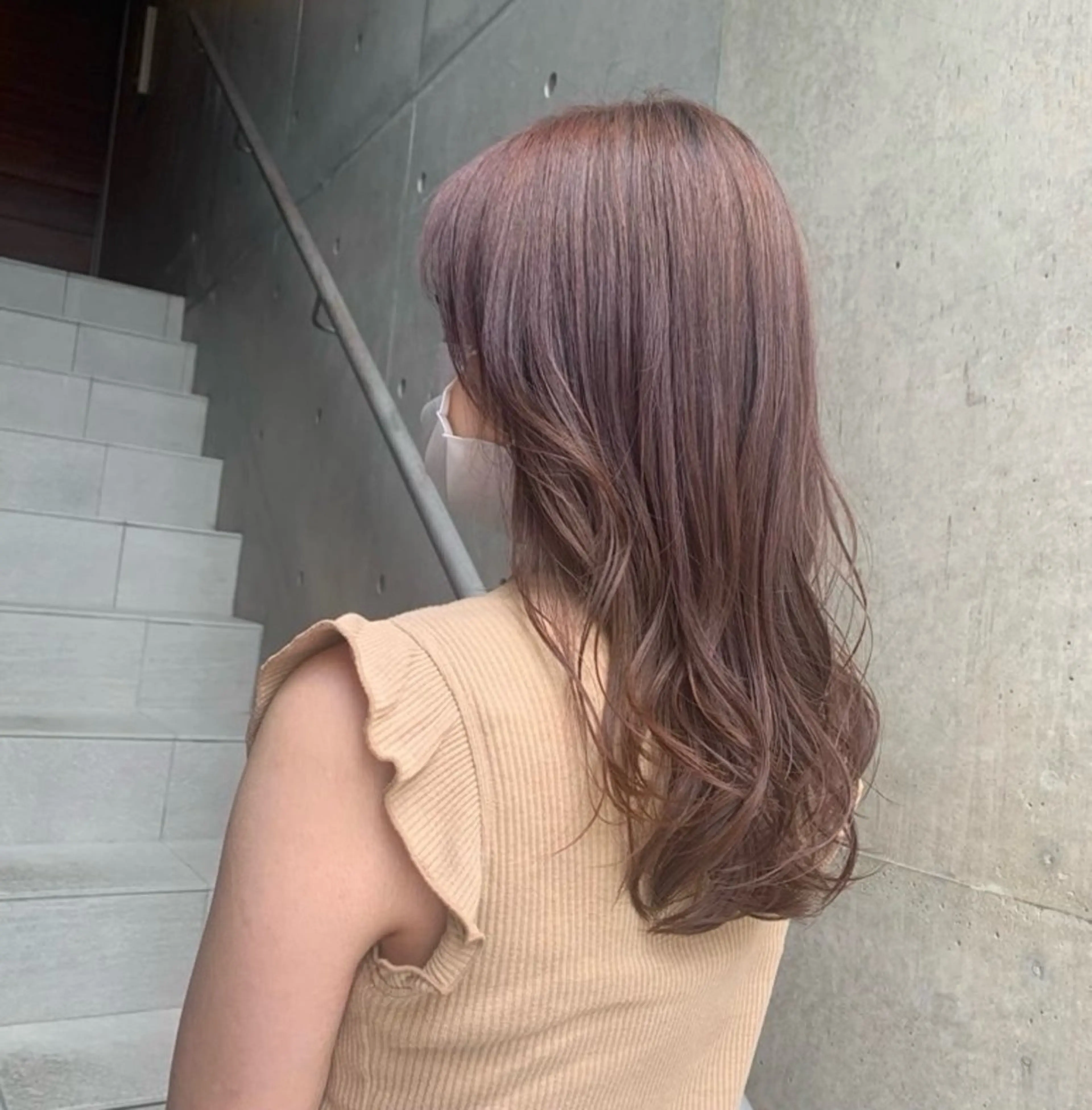 W color（ブリーチ＋カラー）の写真
