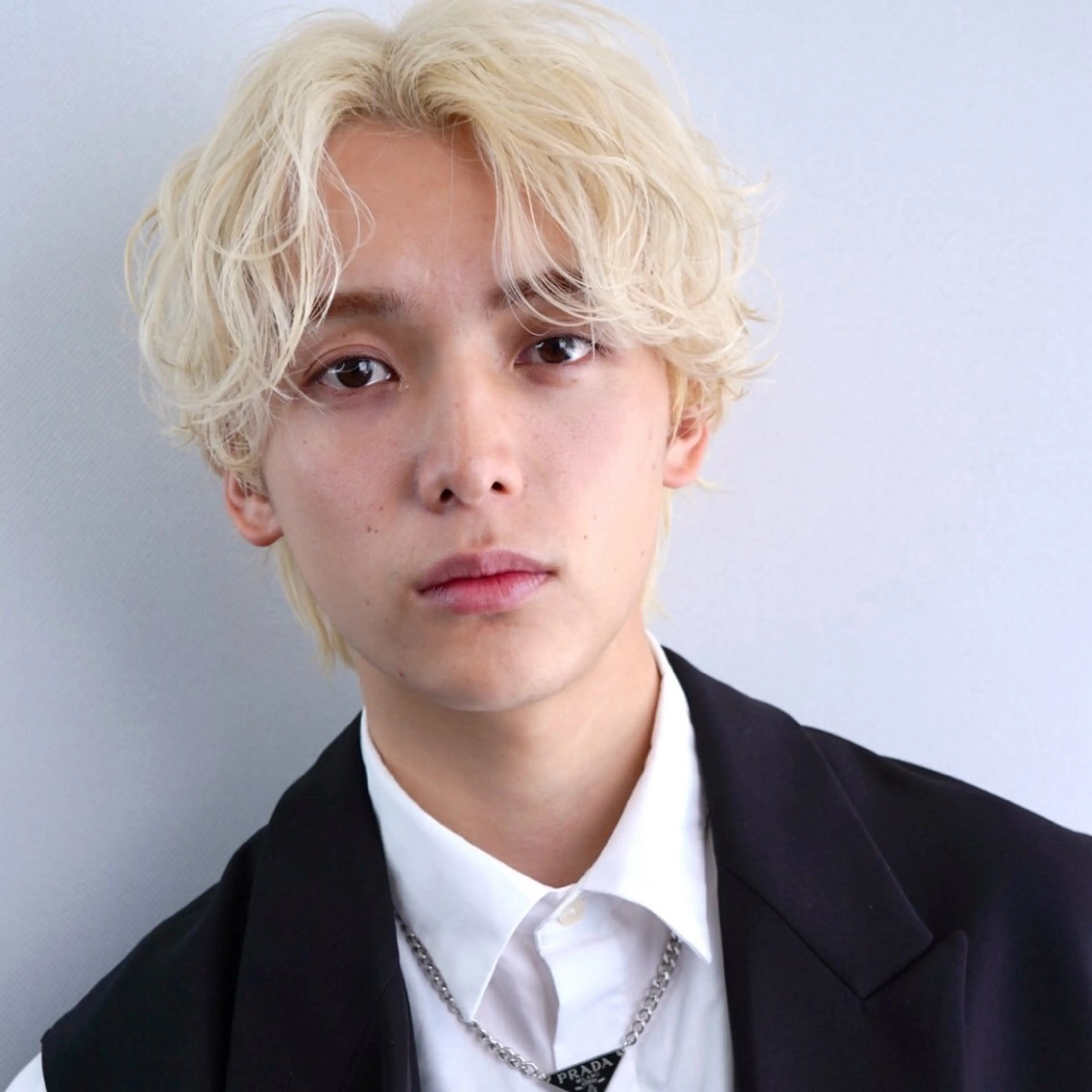 ショート カラー カット 縮毛矯正 渋谷 メンズ 木下 仁来のヘアスタイル