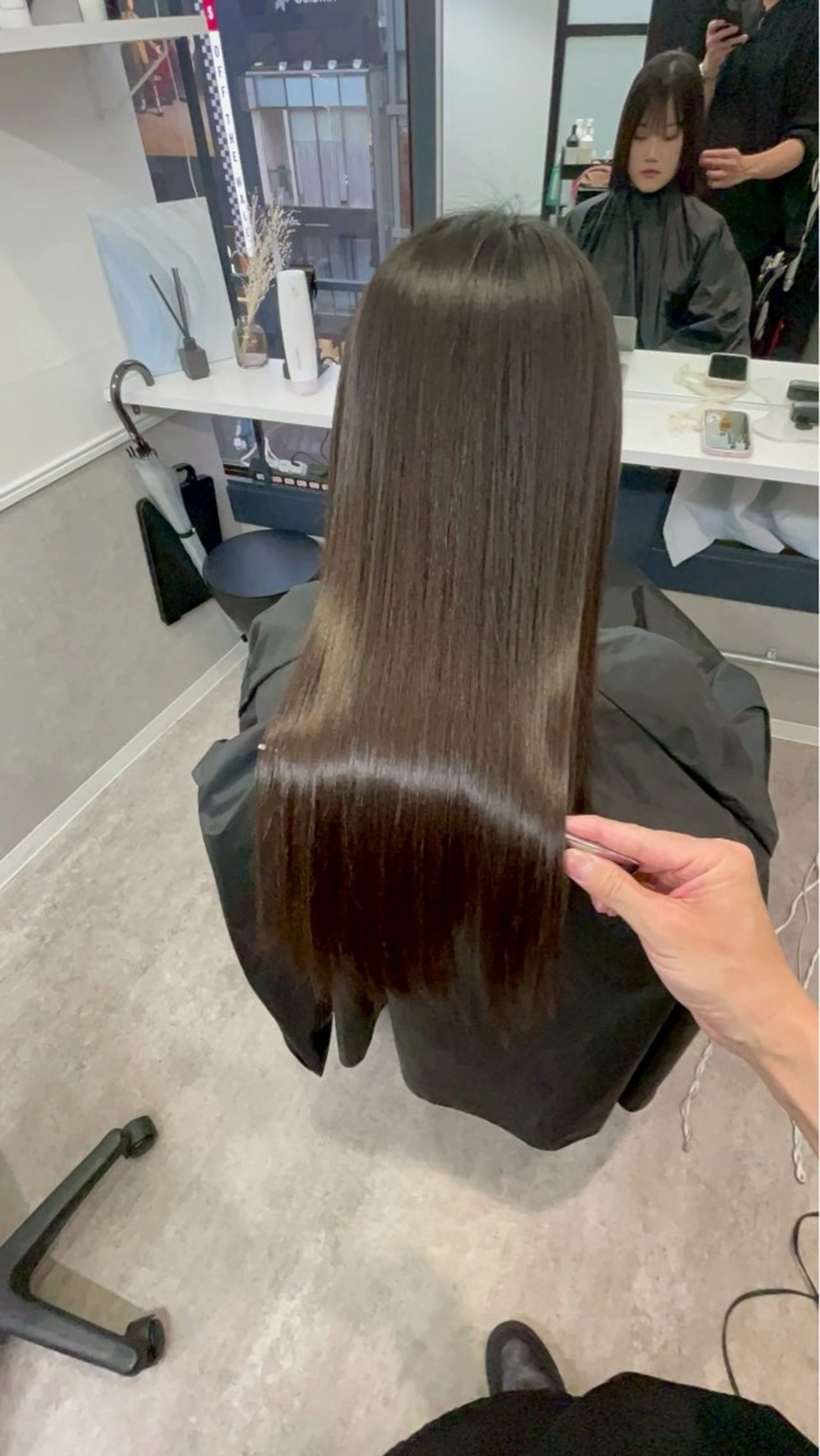 ロング ヘアカラー ヘッドスパ soigne 表参道【ソワネ】所属・艶髪🩰透明感カラー 🫧あやみのヘアスタイル
