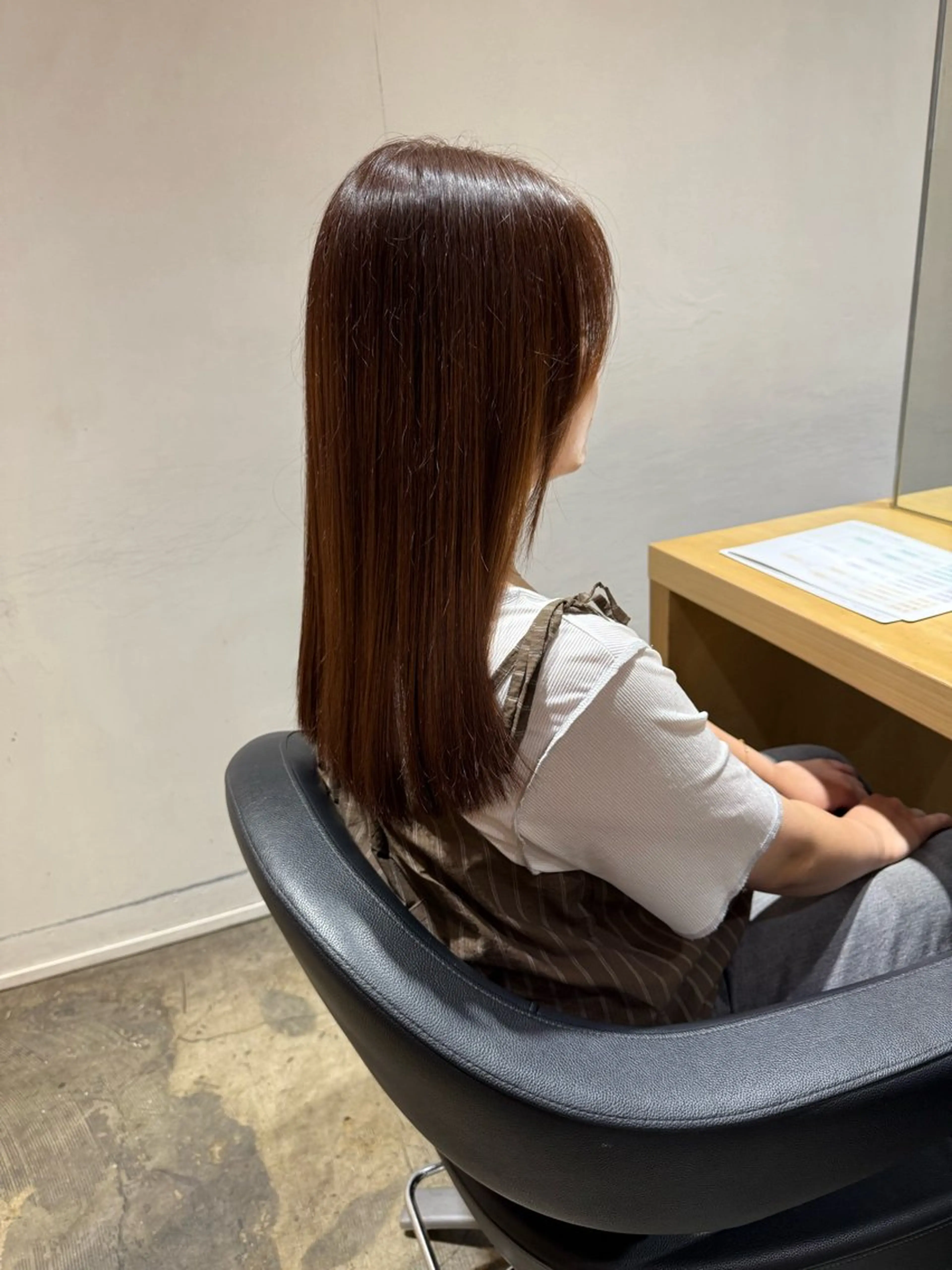 ロング 𝗿 𝗶 𝗶 ／ナチュラルカラーのヘアスタイル