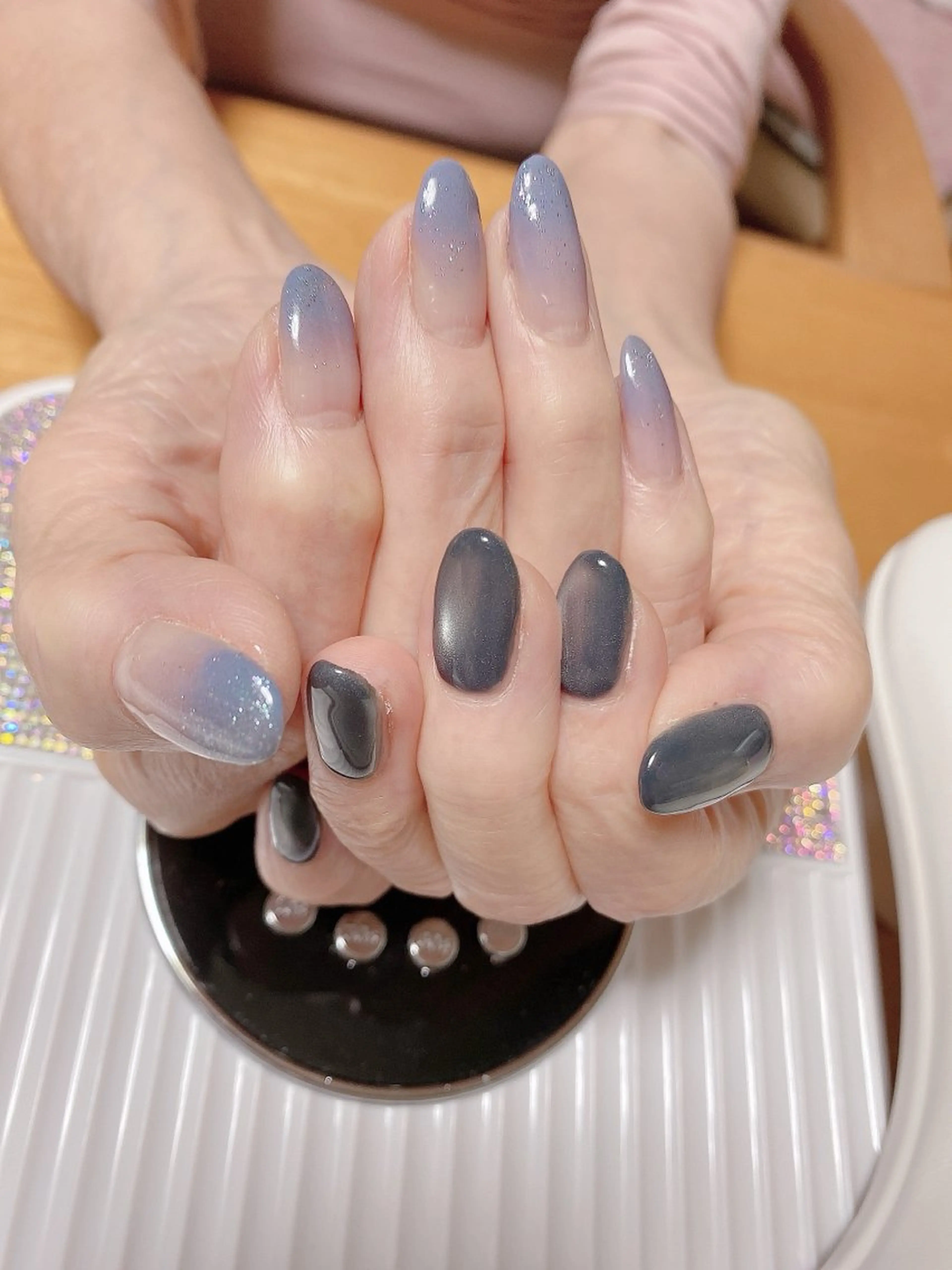 ネイル n o q r m. n a c h iのネイルデザイン