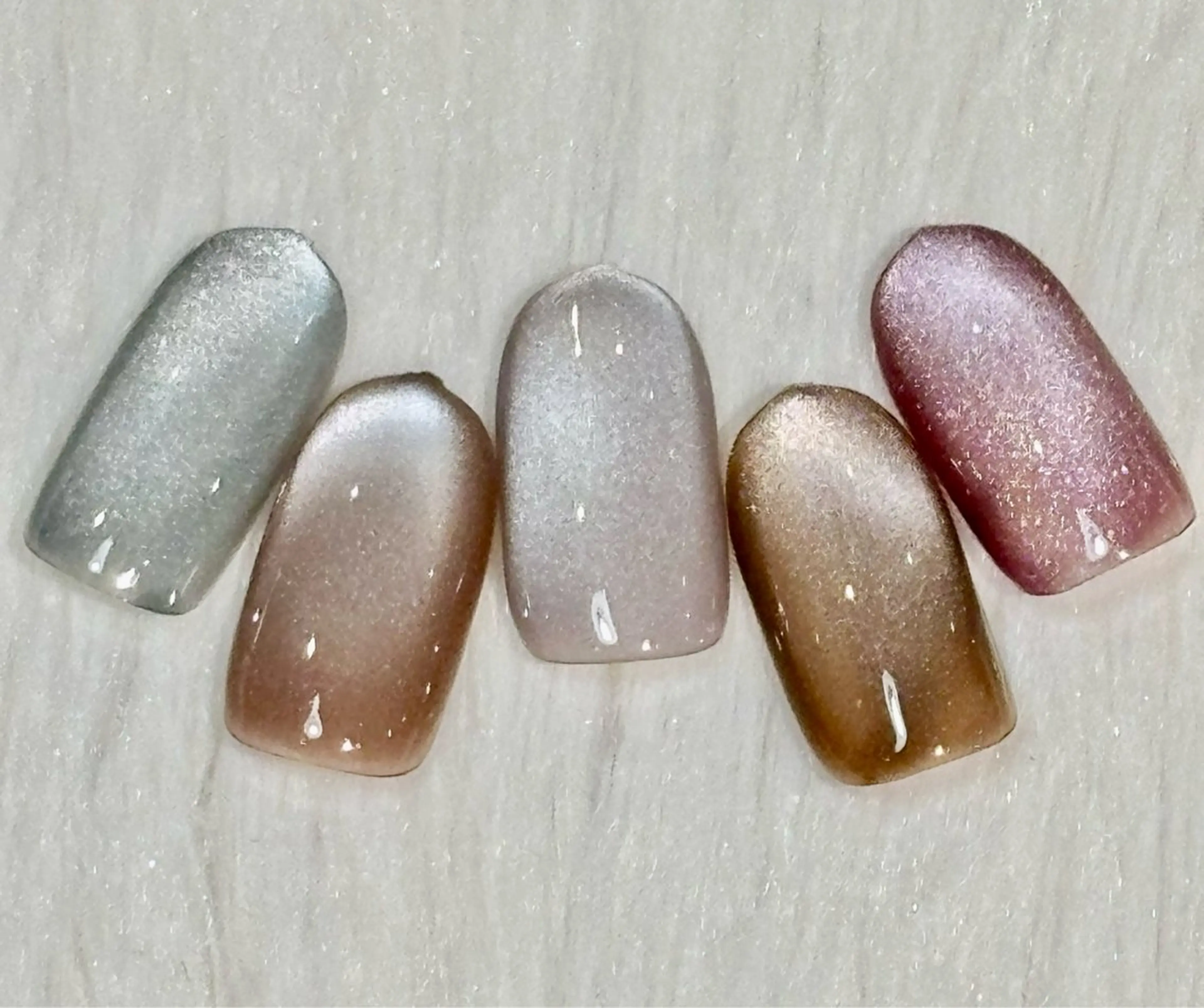 m.mネイル平塚11月NEUオープン記念☆【11月限定】マグネットオフ込み3600円の写真