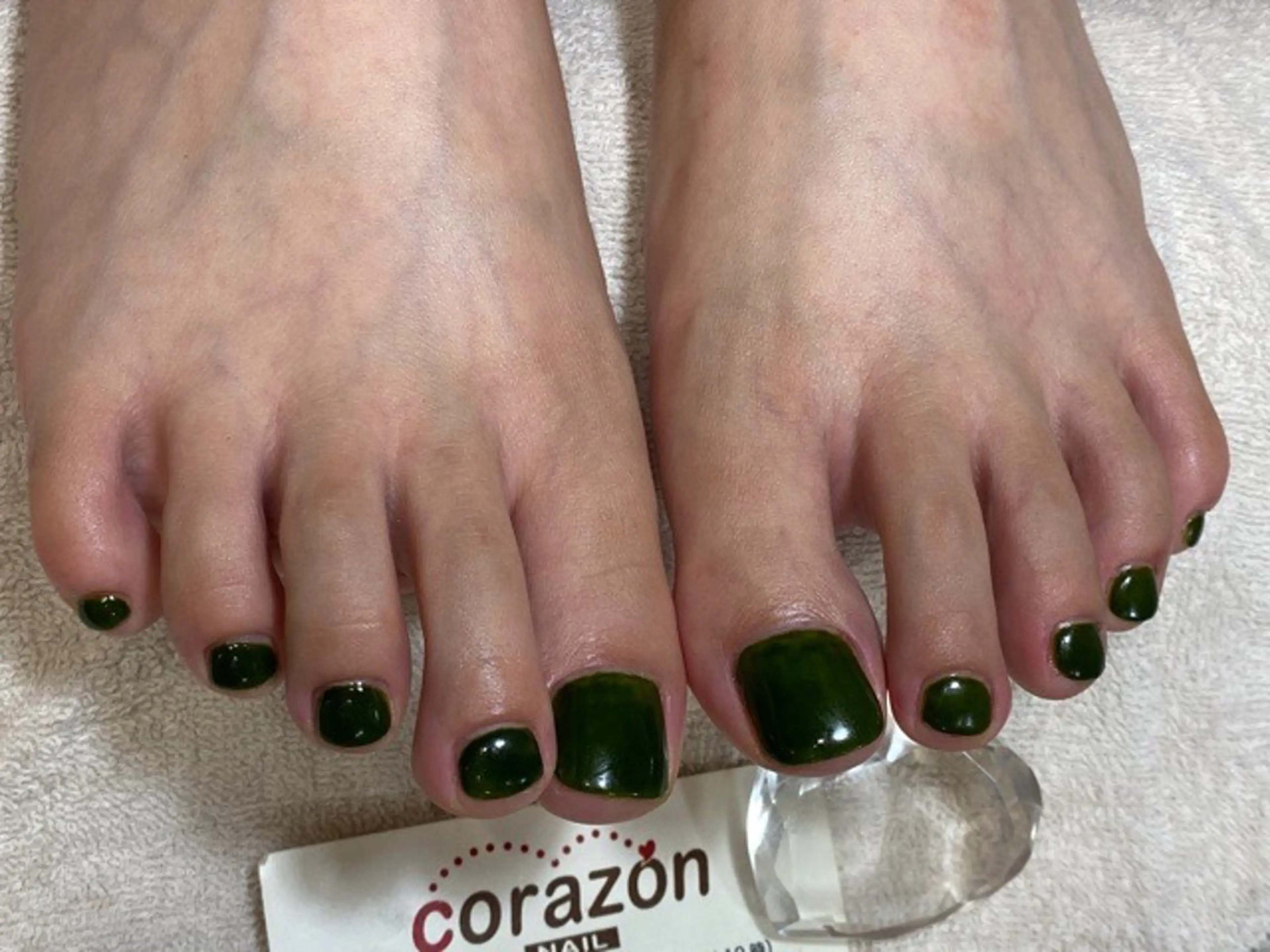ネイル ワンカラーネイル ハンドネイル フットネイル ハンドケア corazon所属・ネイリスト aicoのネイルデザイン