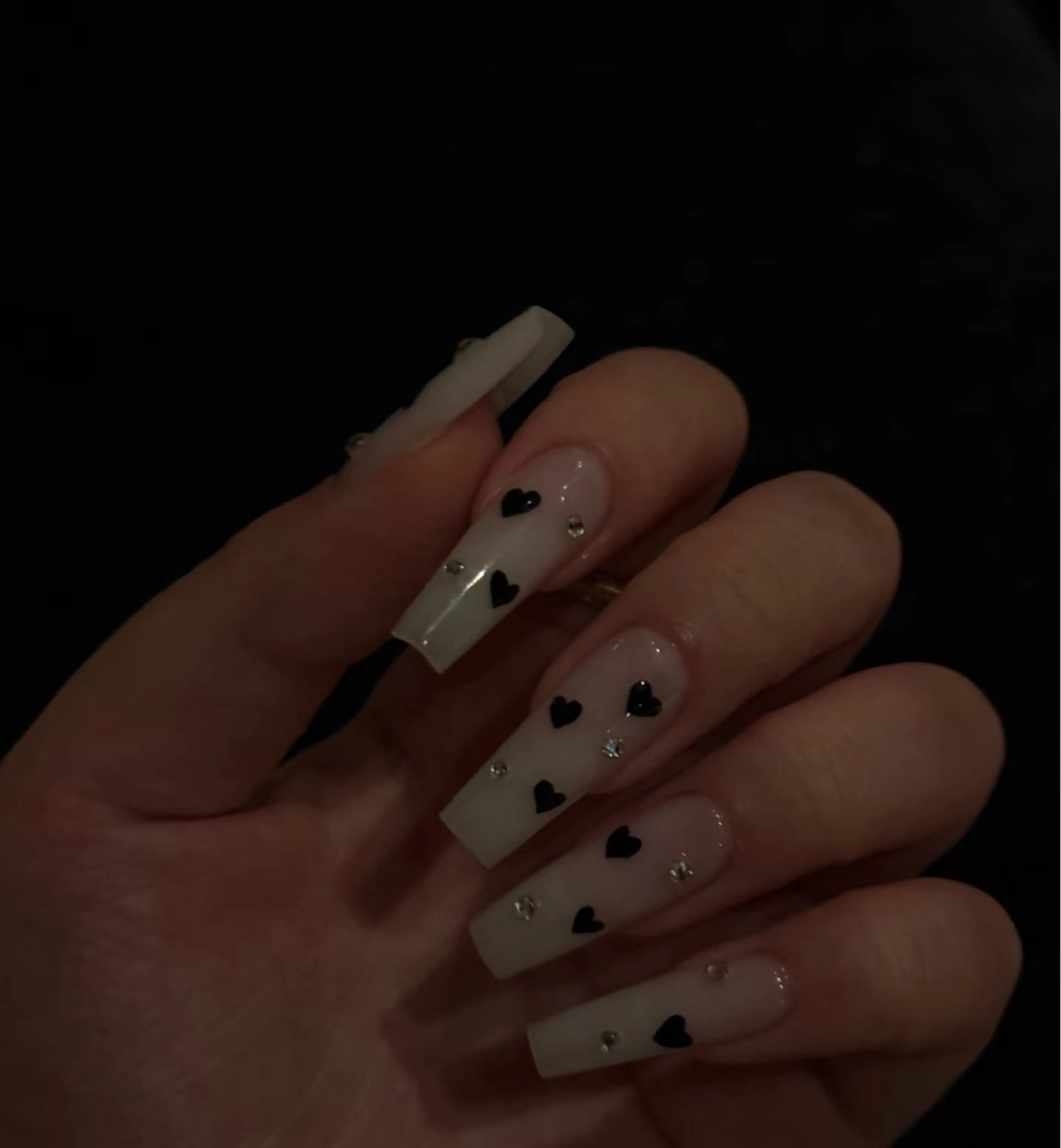 定額ネイル💅メニュー写真デザイン＋チップ長さだ10本★初回ジェルオフ込  &の写真