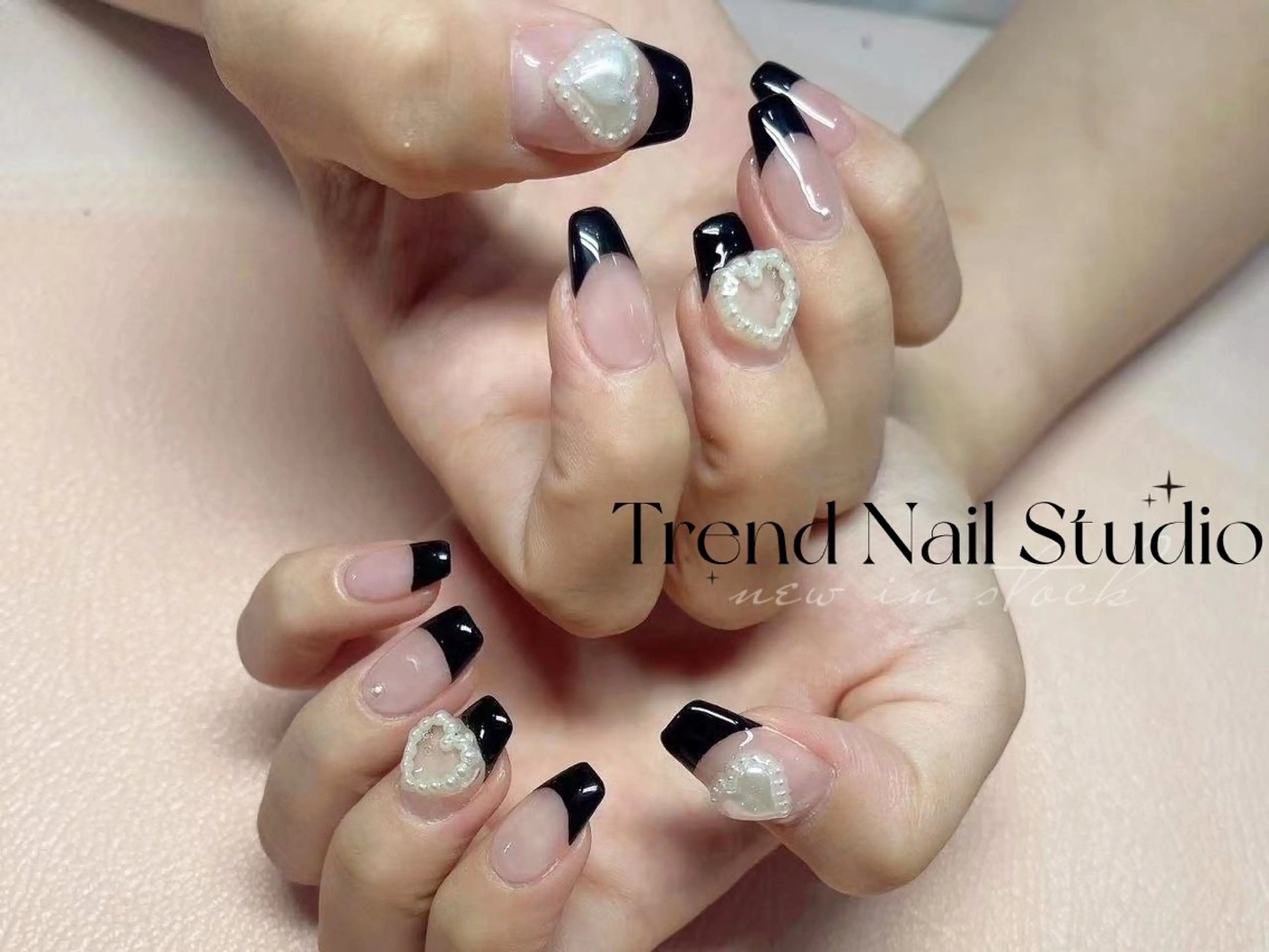 ネイル ハンドネイル トレンド ネイル スタジオのネイルデザイン