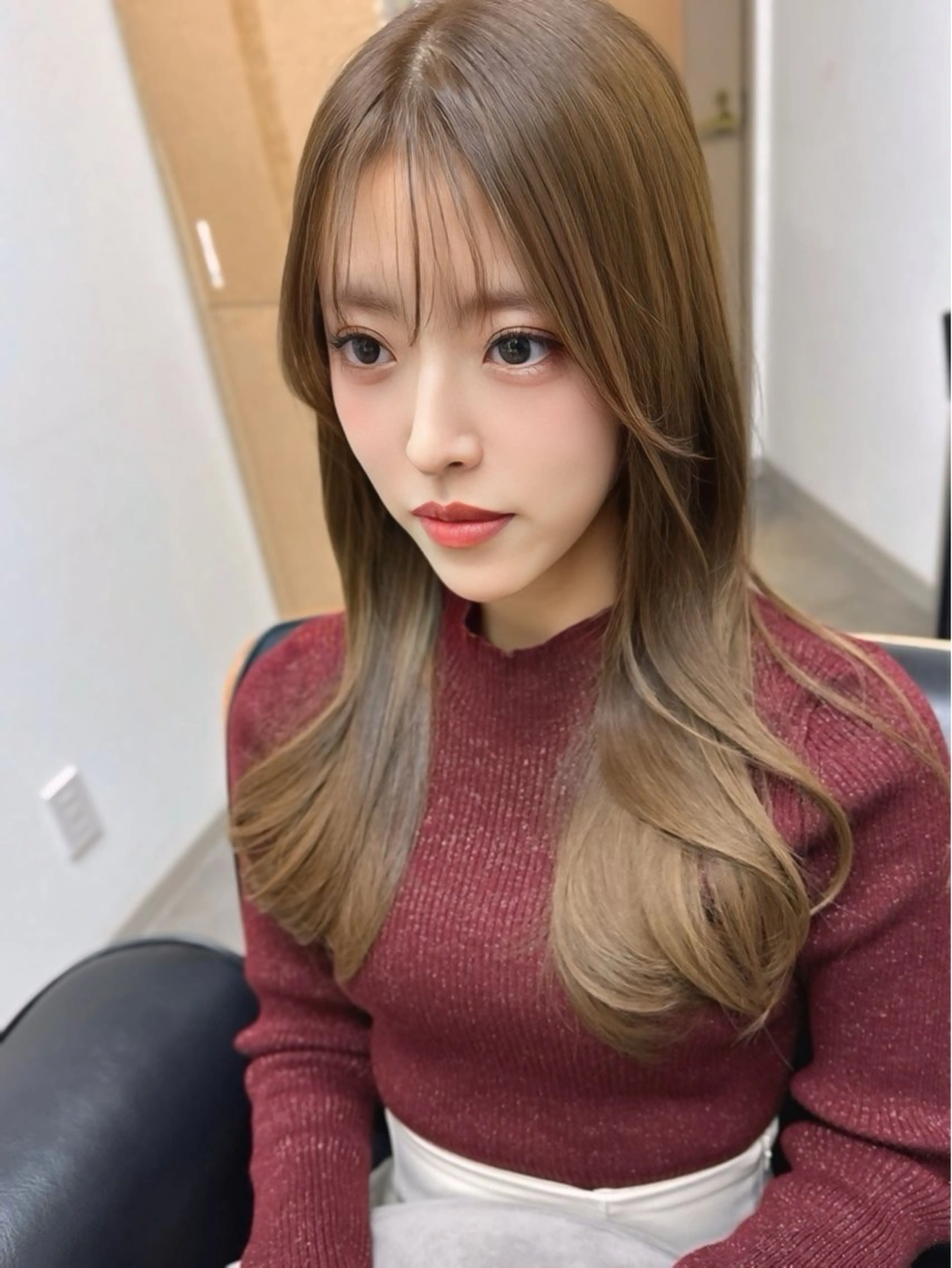 ロング カラー アディクシーカラー グレージュ ハイトーンカラー イルミナカラー オリーブグレージュ カット ヘアカラー トリートメント The Apartment of Solon 船橋 2nd所属・高橋潤⚜️縮毛矯正 /NEO髪質改善のヘアスタイル