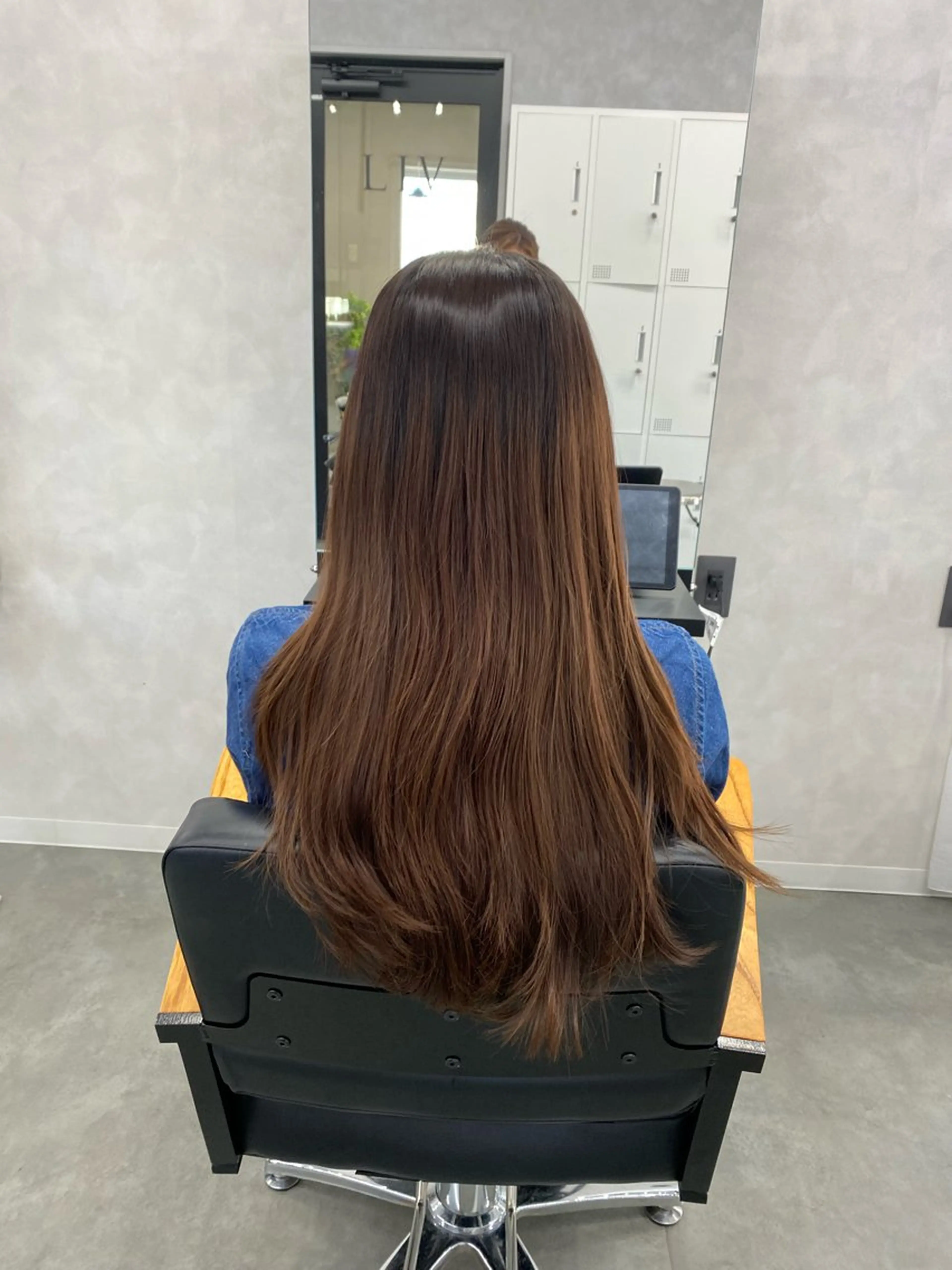 ロング ヘアカラー LIV所属・LIV(リヴ) My (マイ)のヘアスタイル