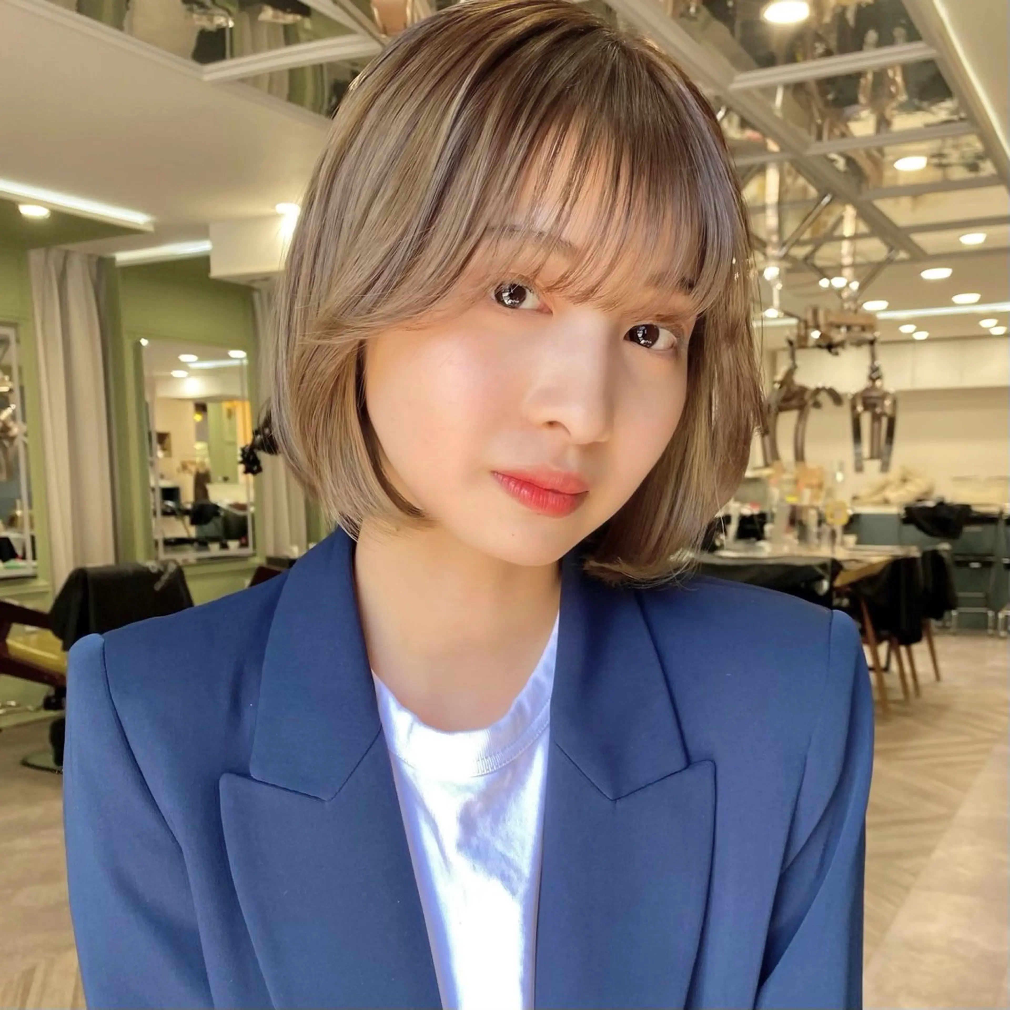 ショート ボブ 髪質改善 韓国風ヘア カット ヘアカラー トリートメント ボブ/縮毛矯正/ レイヤー/塚田のヘアスタイル