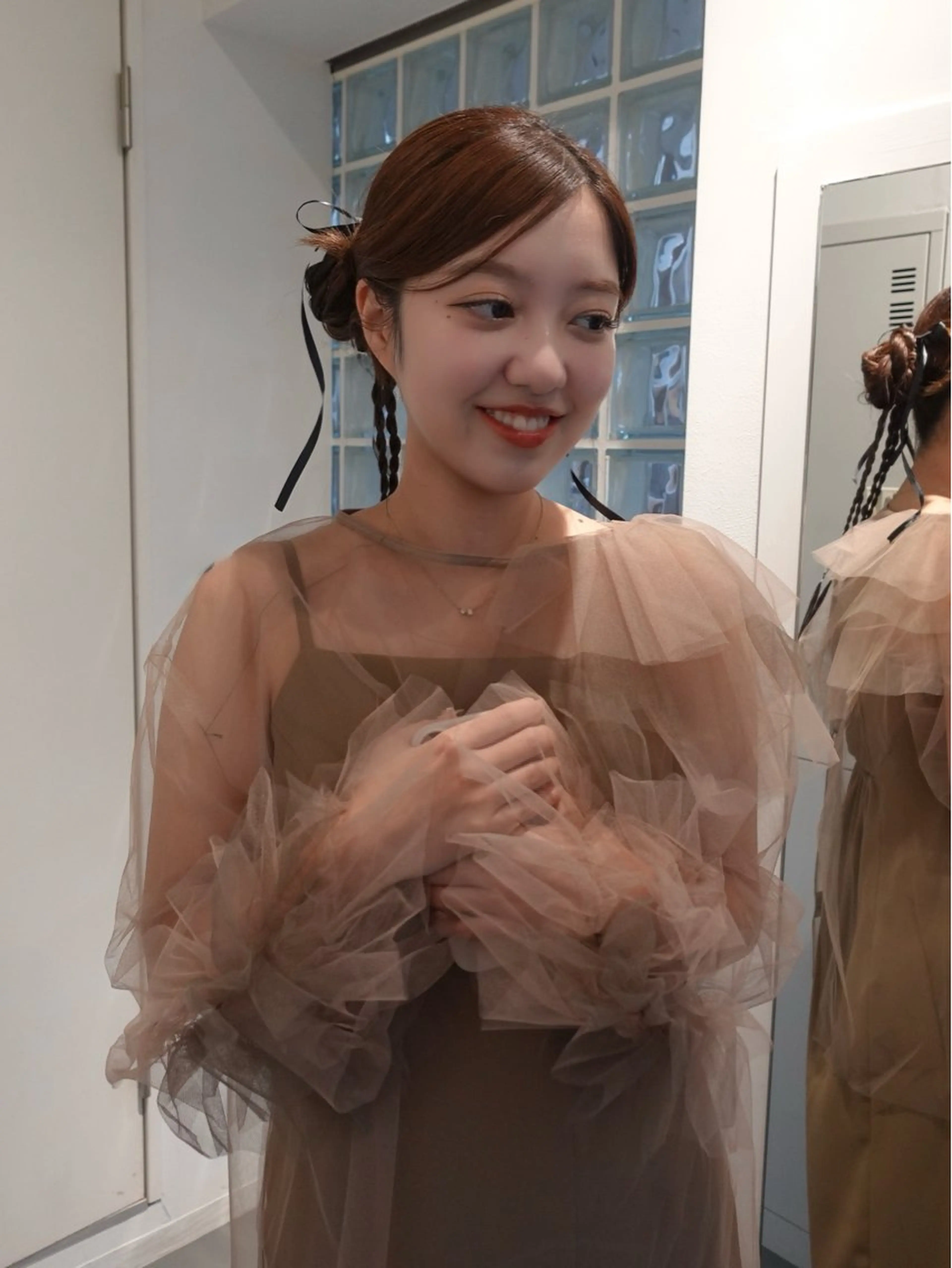 ロング カラー ヘアアレンジ ヘアセット mina 🌷のヘアスタイル