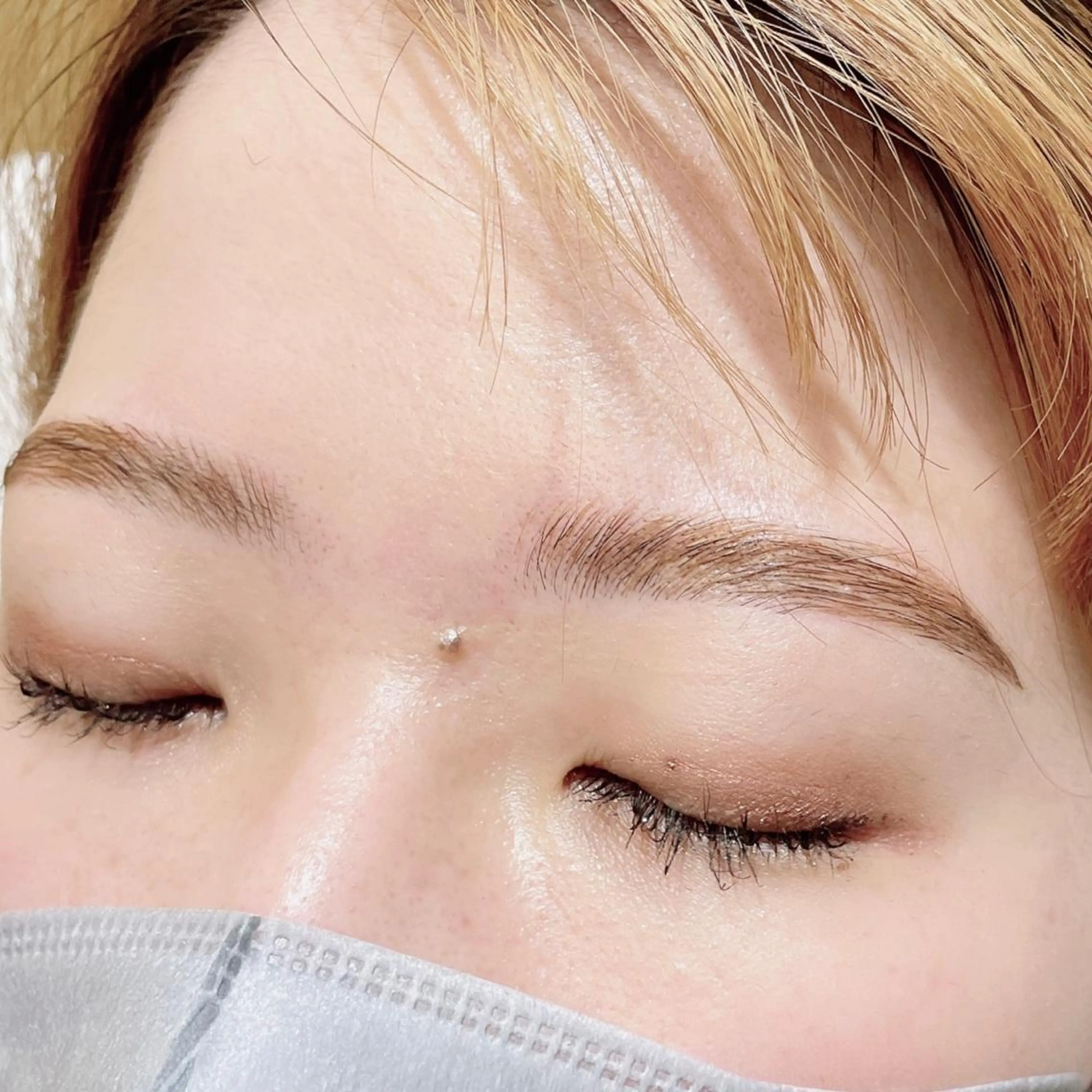 マツエク・マツパ ナチュラル SEALA 高石店所属・SEALA 高石の眉毛・アイブロウイメージ