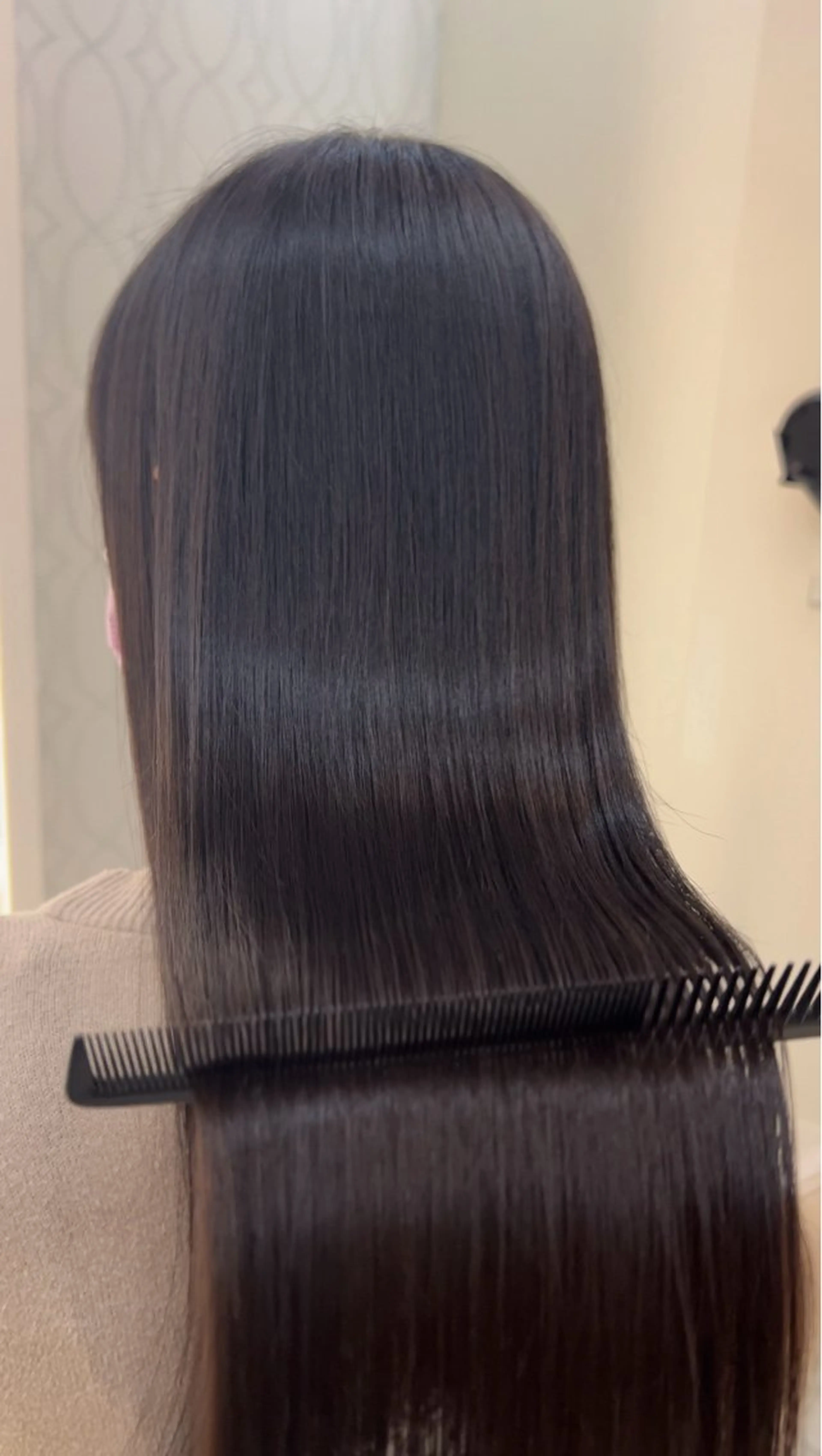 最上級💎髪質改善トリートメント (シャンプーブロー込み)の写真