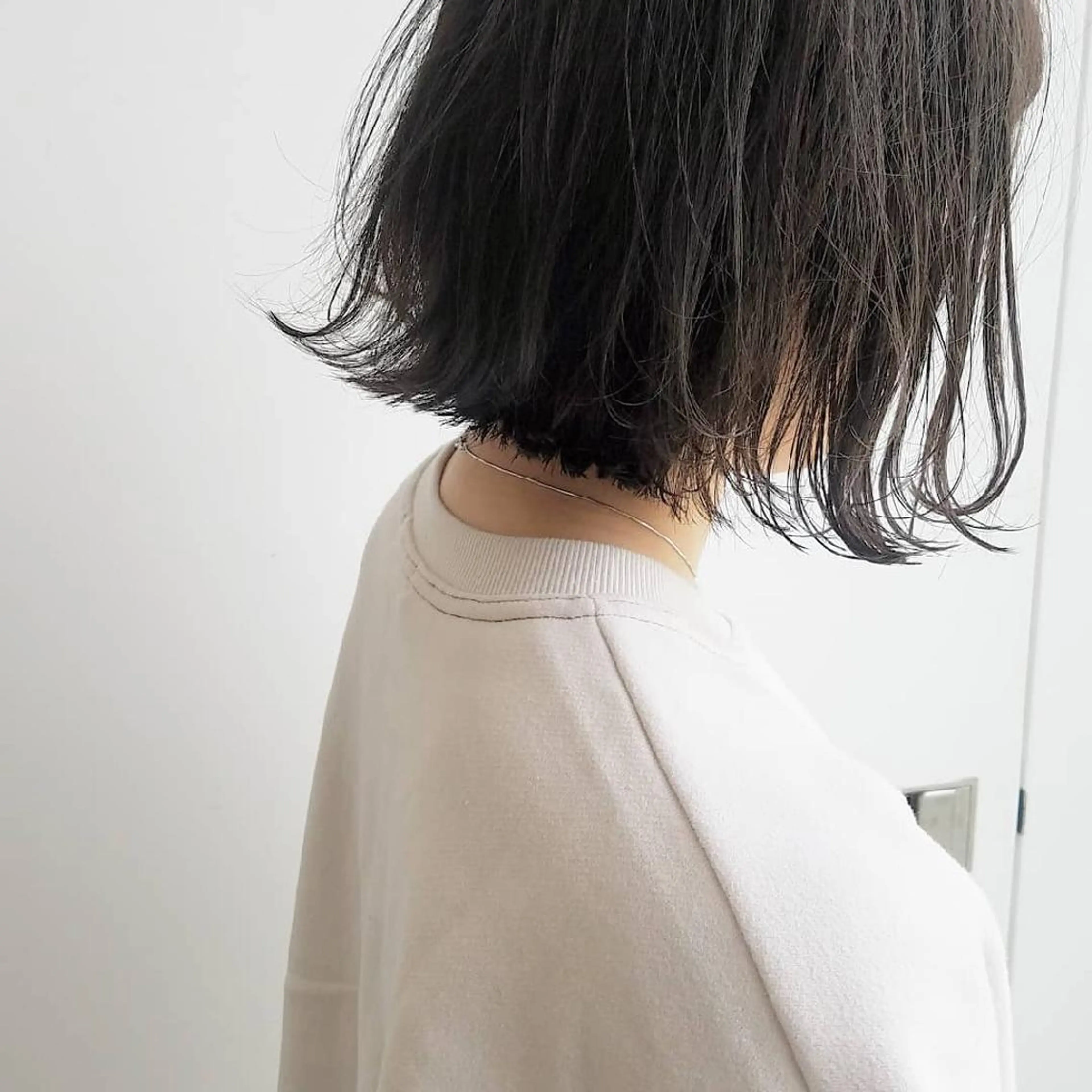 カラー ミディアム 透明感カラー iplus✴ まつげ、眉毛、耳つぼのマツエク・マツパデザイン