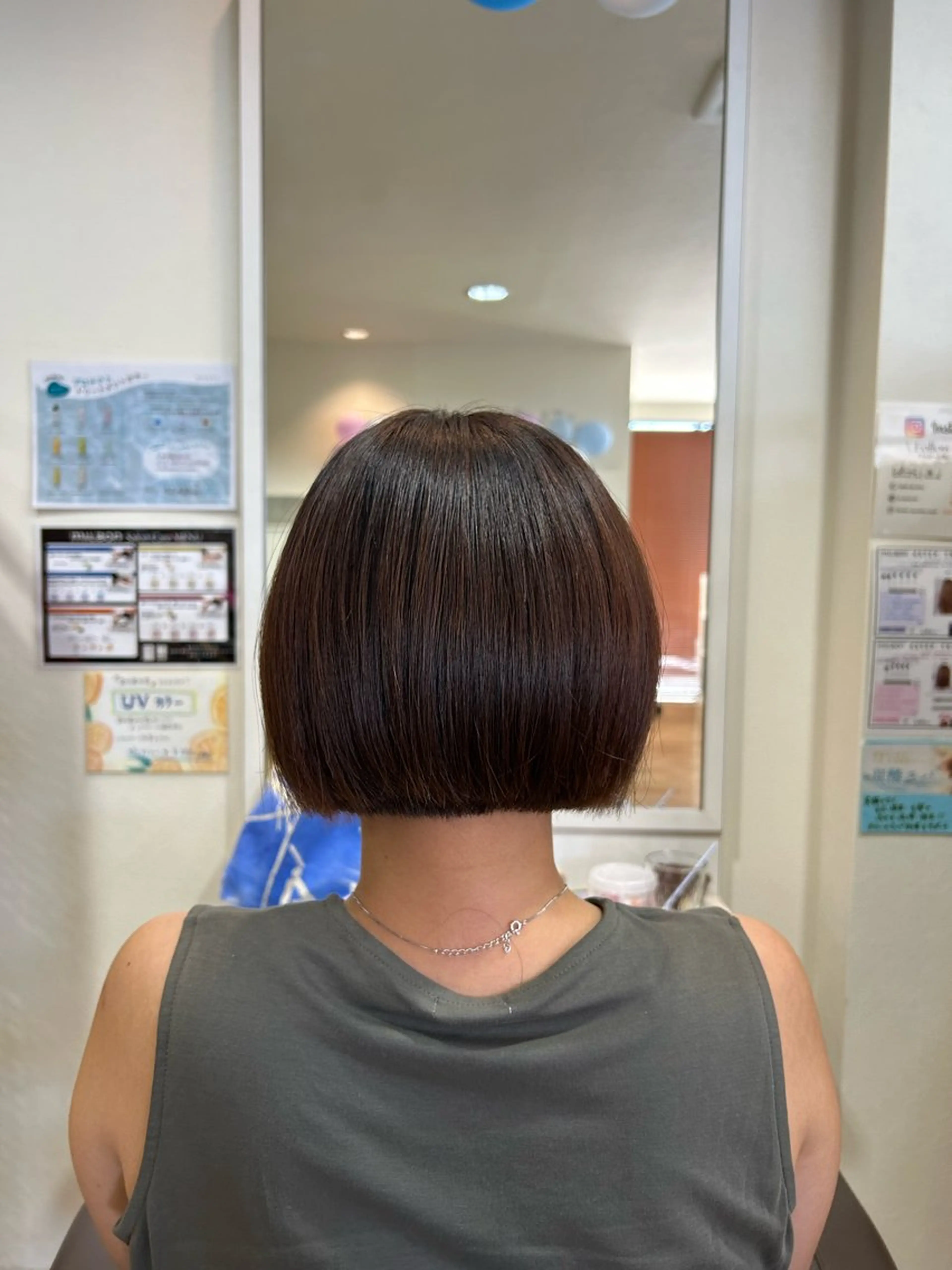 ショート ヘアカラー 💫ツヤ感カラー💫 吉川清保/白髪ぼかしのヘアスタイル