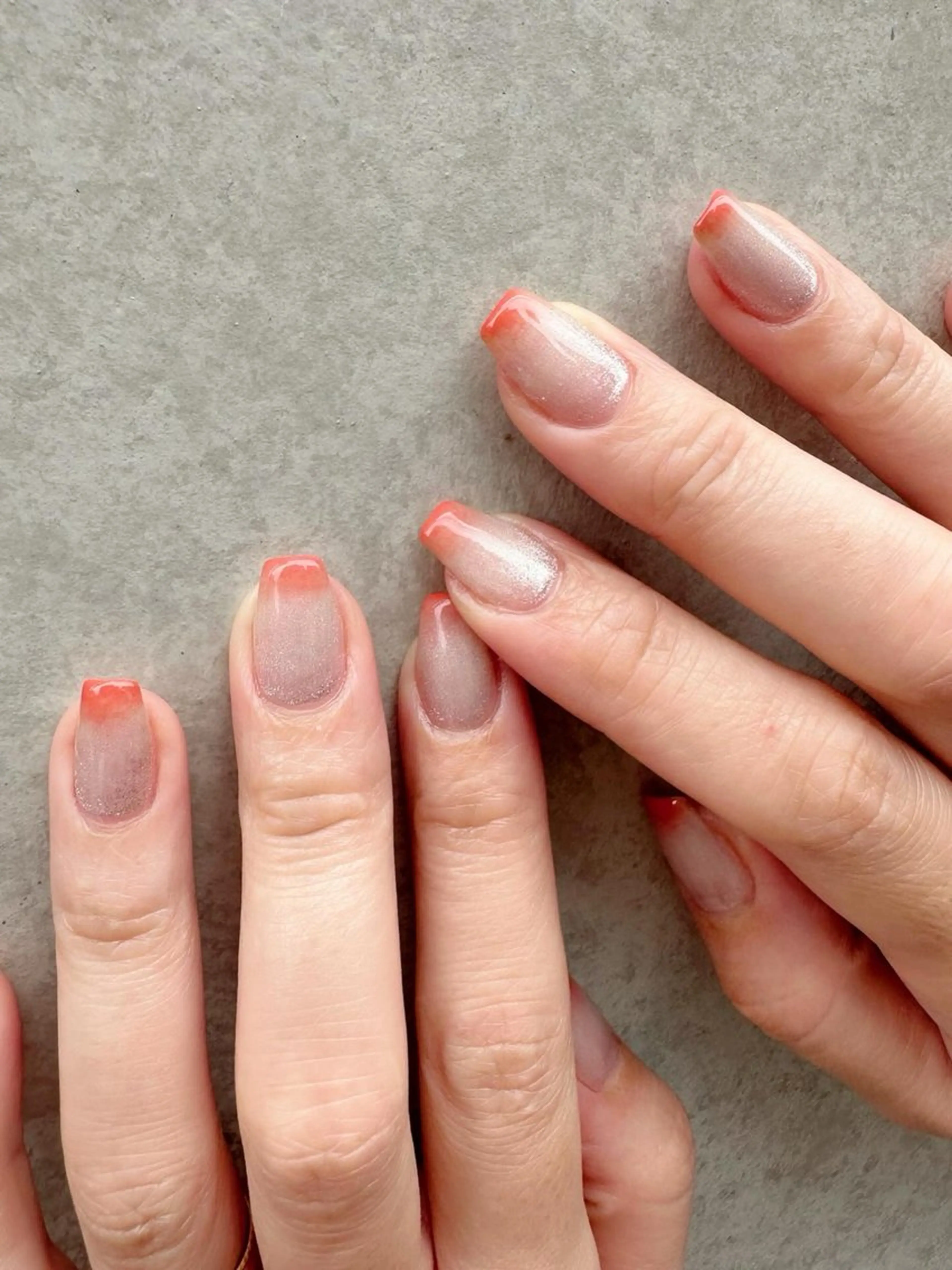 ネイル グラデーション 氷ネイル・うるうるネイル 韓国ネイル マグネットネイル ニュアンスネイル 🪞KAPE NAIL 🪞のネイルデザイン