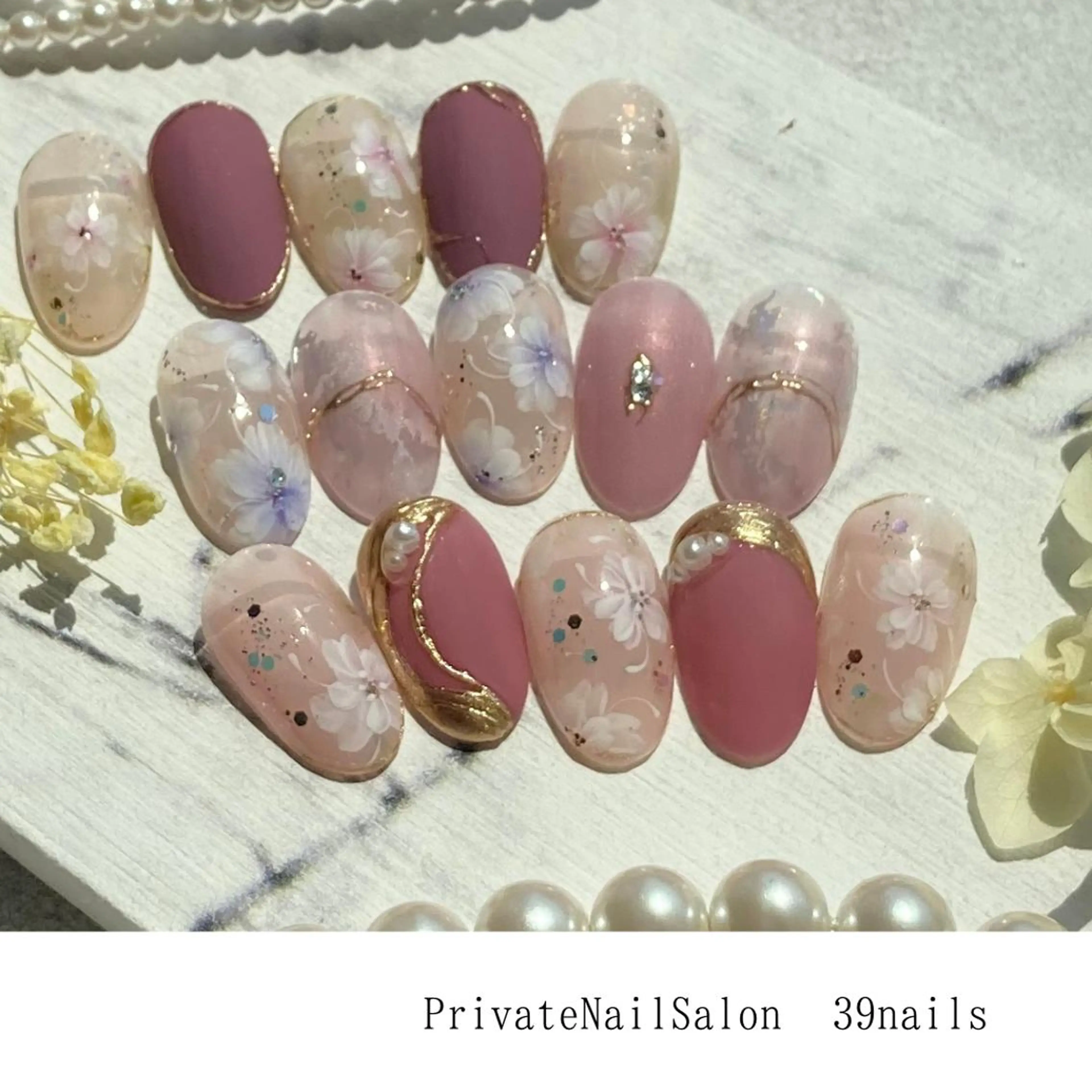 ネイル ボルドー フラワーネイル ニュアンスネイル オフィスネイル ピンク 39-nails EharaMikuのネイルデザイン