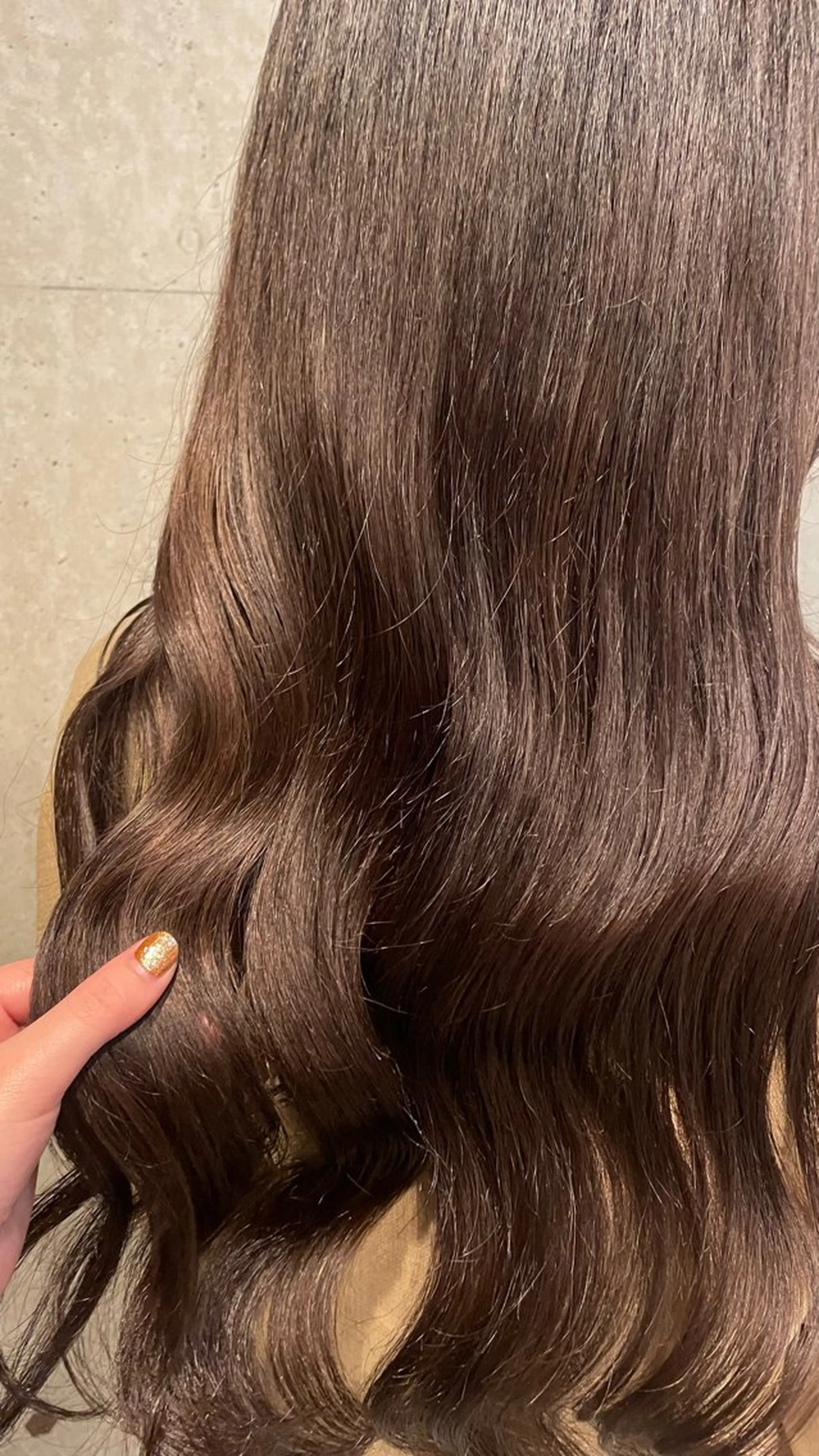 ロング カラー ミルクティーベージュ 新潟万代/MANA♡のヘアスタイル